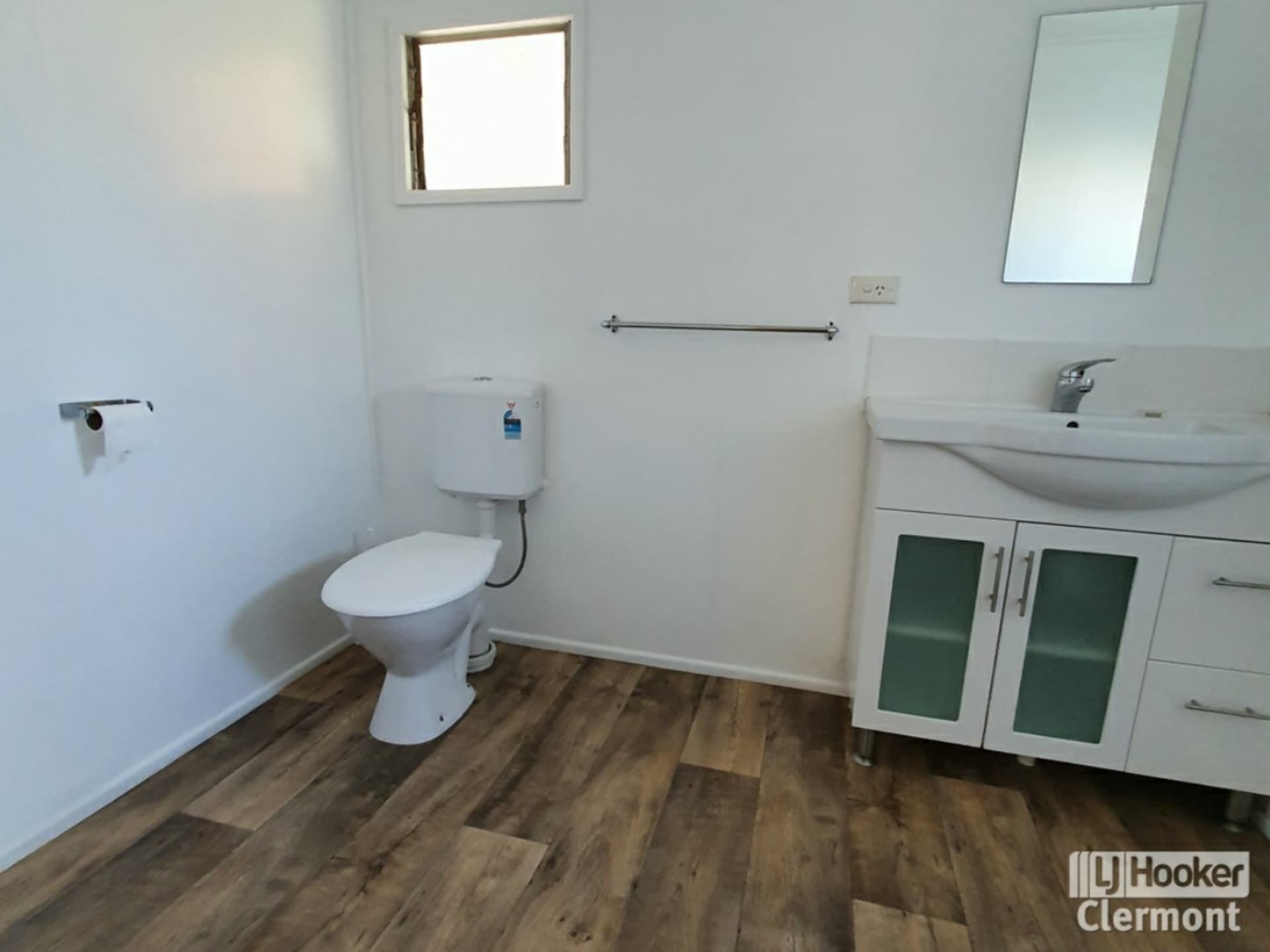 Unit 2/16 Kitchener Street, Clermont, Clermont - Image 1