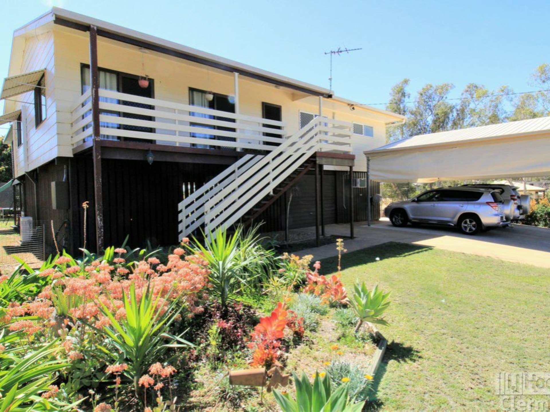 12 Samson Street Clermont QLD, Clermont - Thumbnail 2