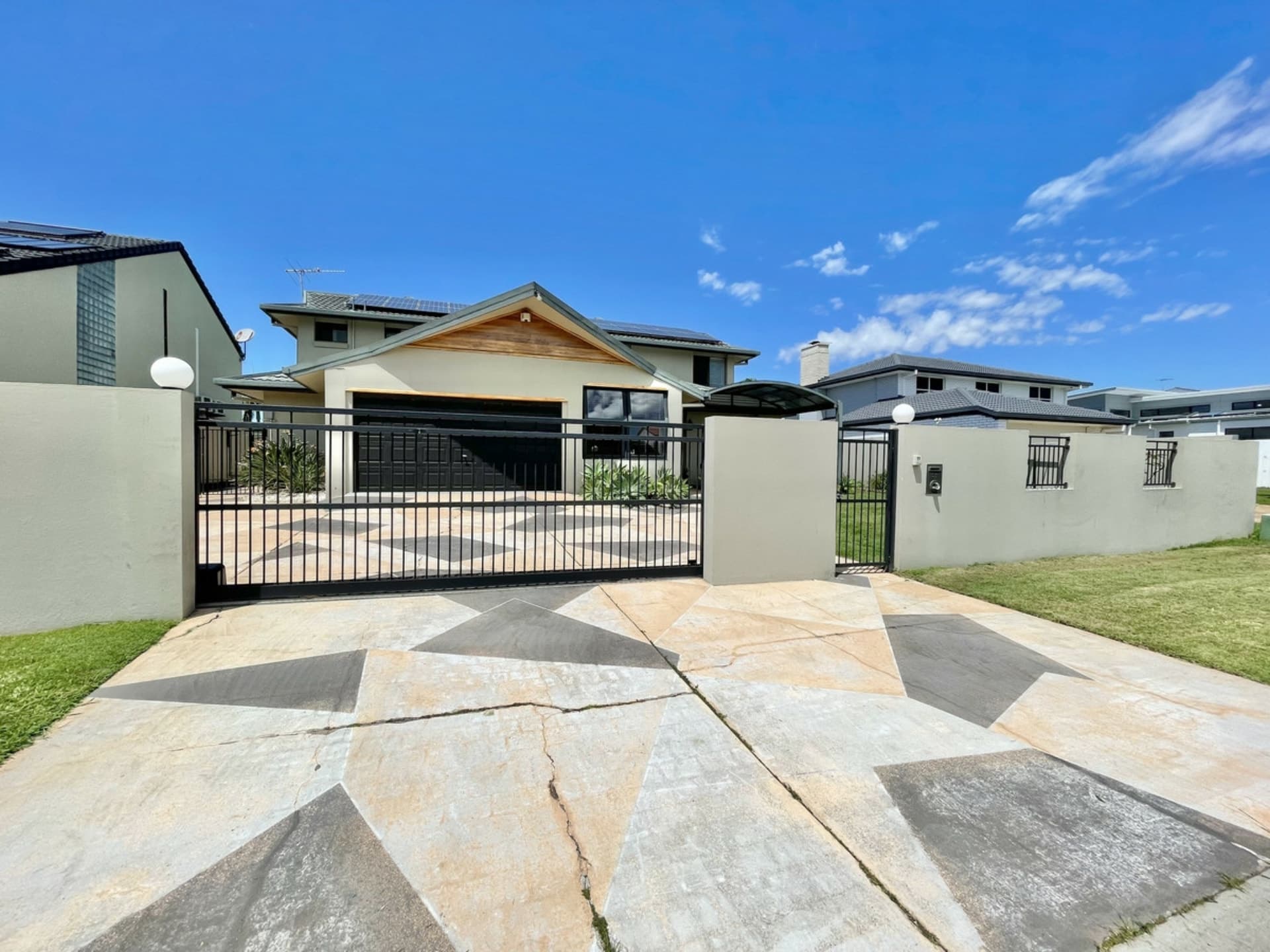 31 Anchorage Drive Cleveland QLD, Cleveland - Thumbnail 4