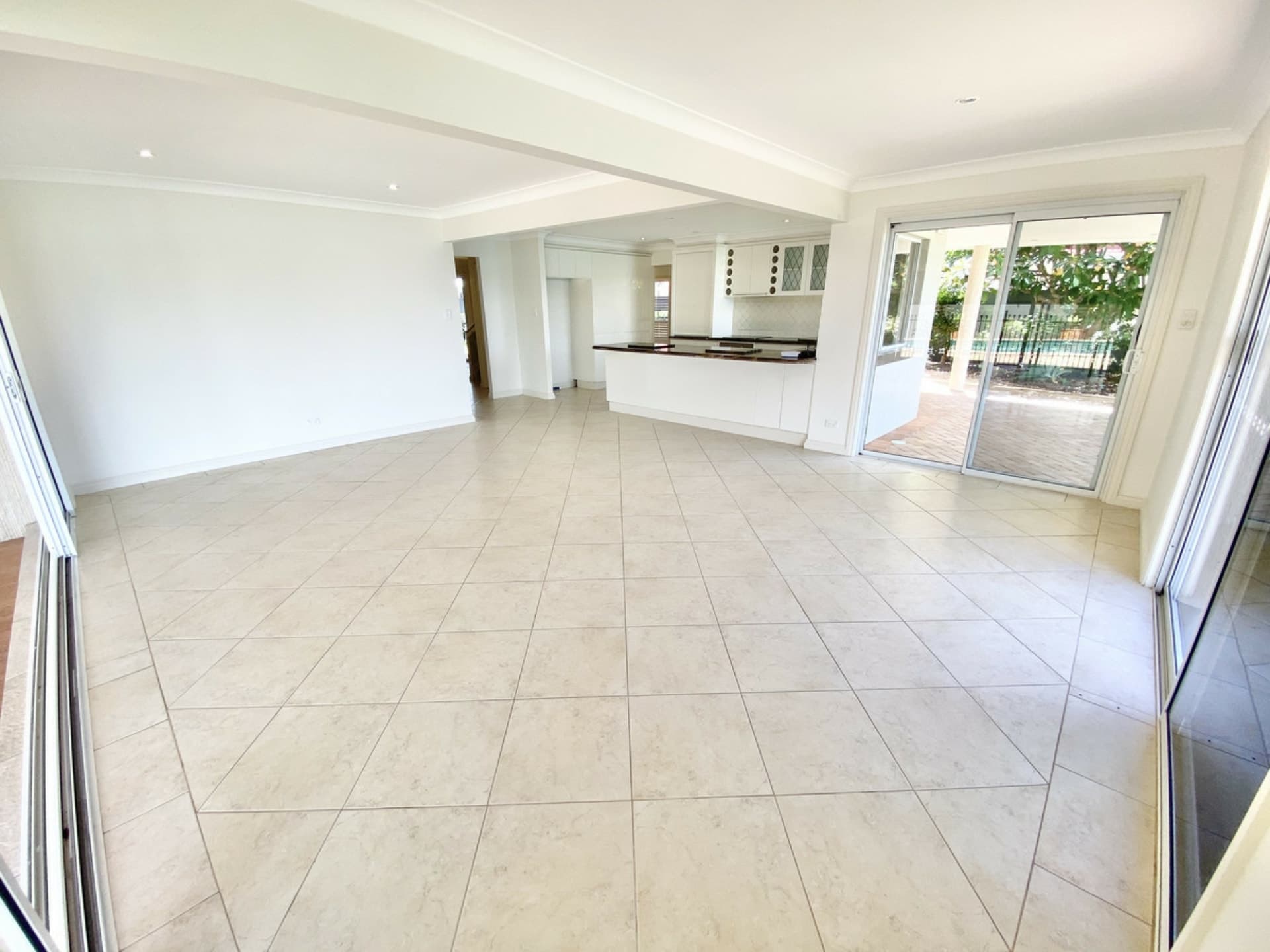 21 Seacrest Court Cleveland QLD, Cleveland - Thumbnail 6