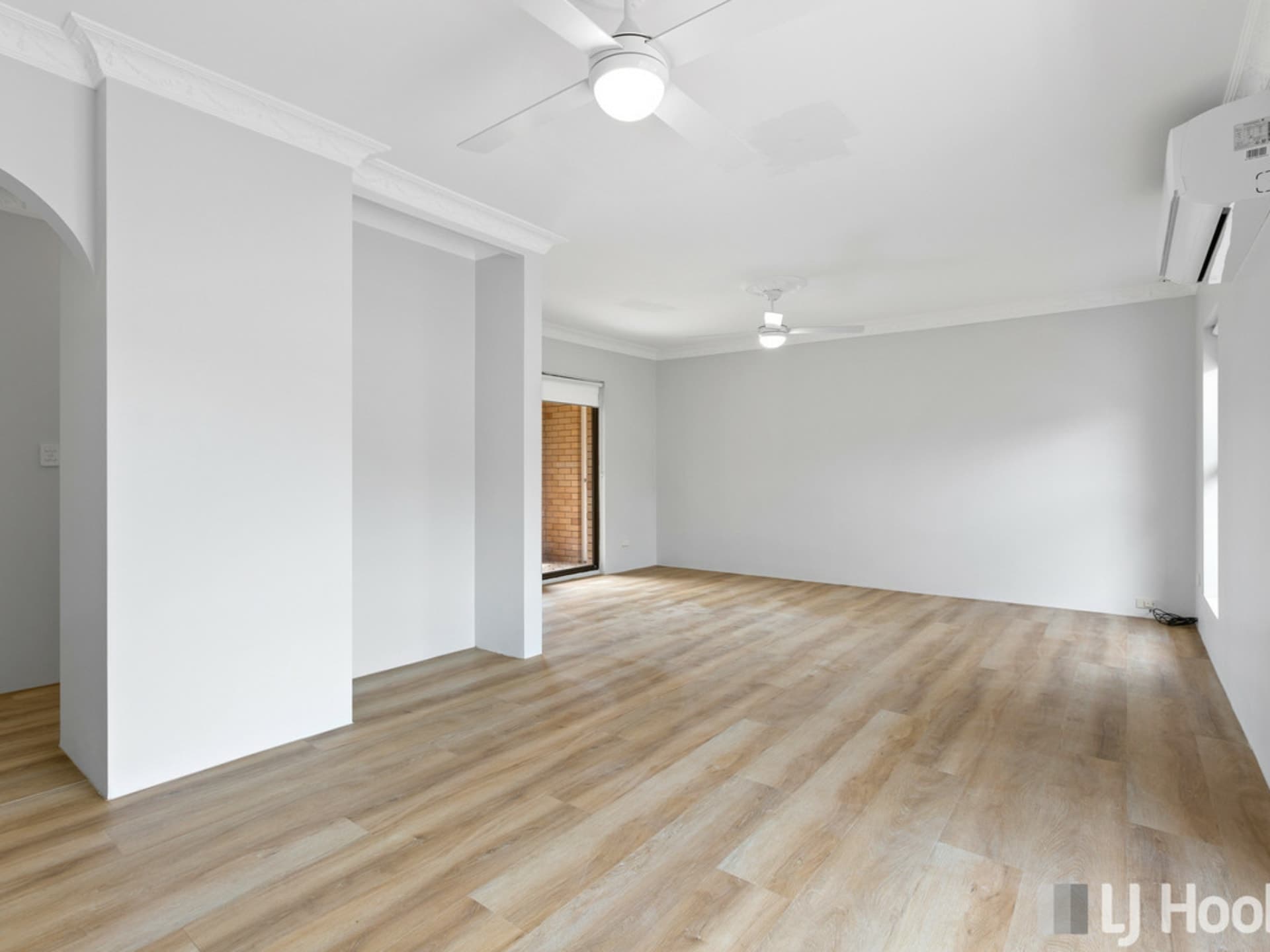 17 Tarcutta Street Cleveland QLD, Cleveland - Thumbnail 4