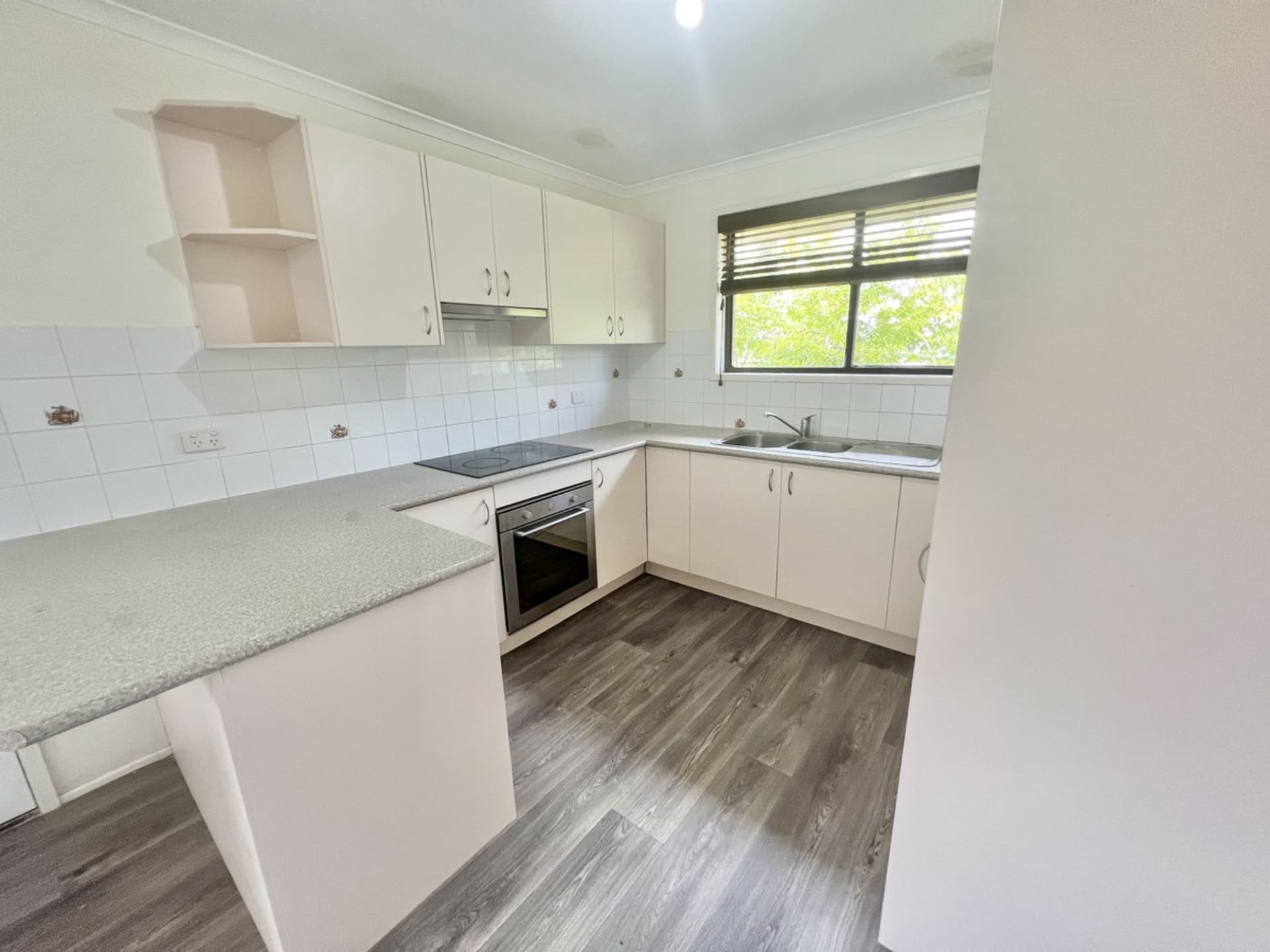 18 Werong Crescent Cleveland QLD, Cleveland - Thumbnail 3
