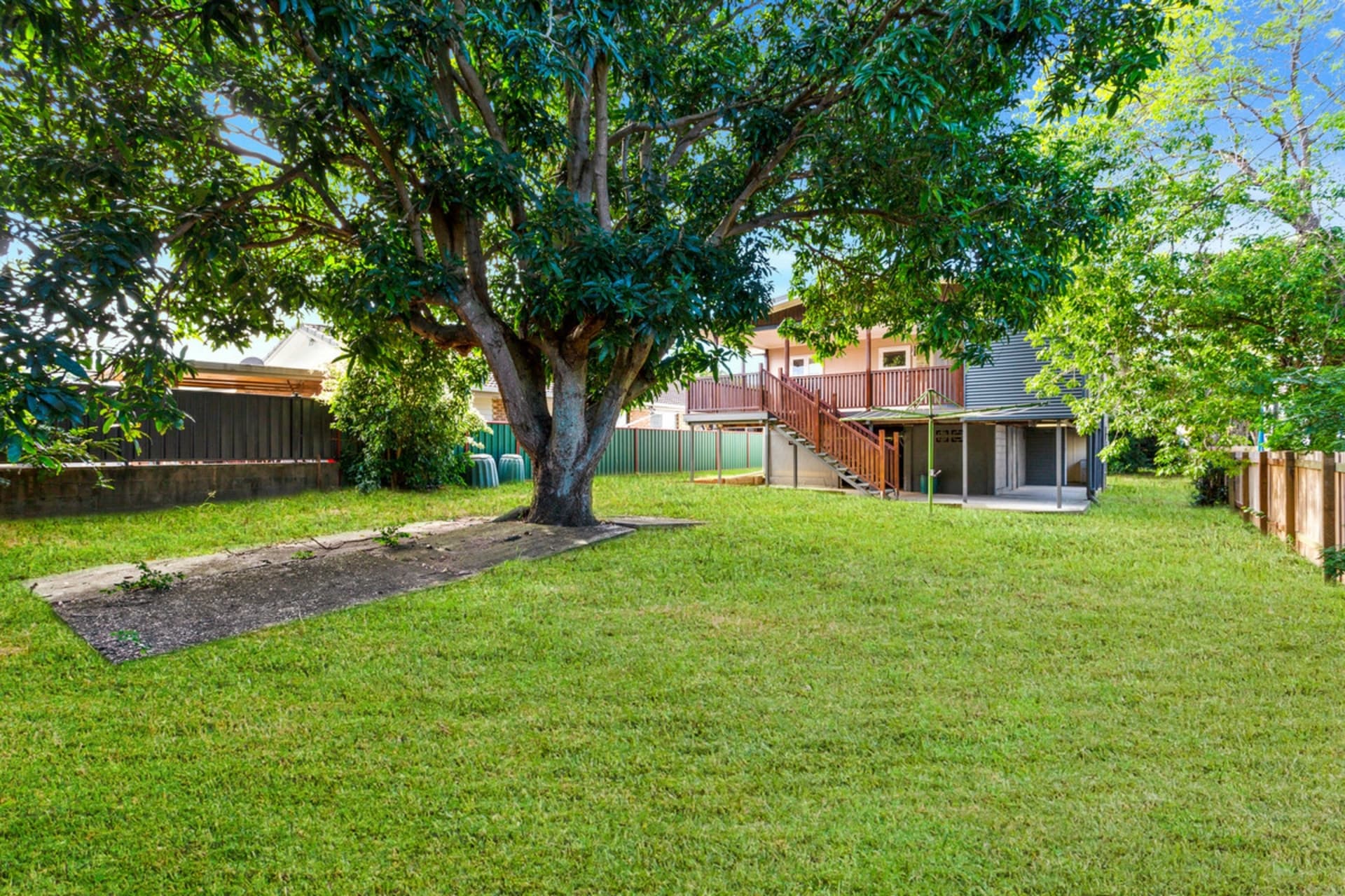 19 Maine Road Clontarf QLD, Clontarf - Thumbnail 2