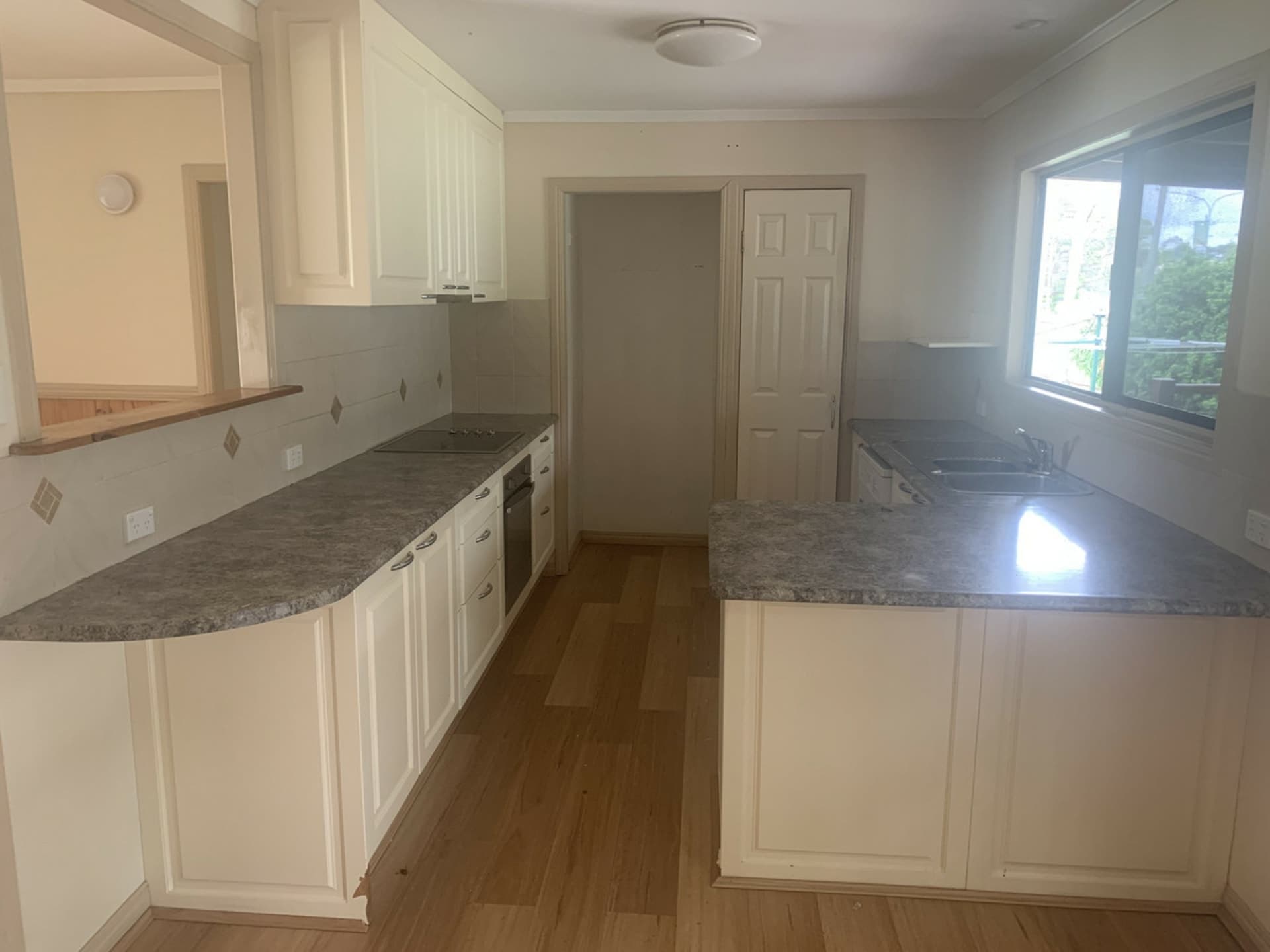 27 Pamrick Crescent Clontarf QLD, Clontarf - Thumbnail 3