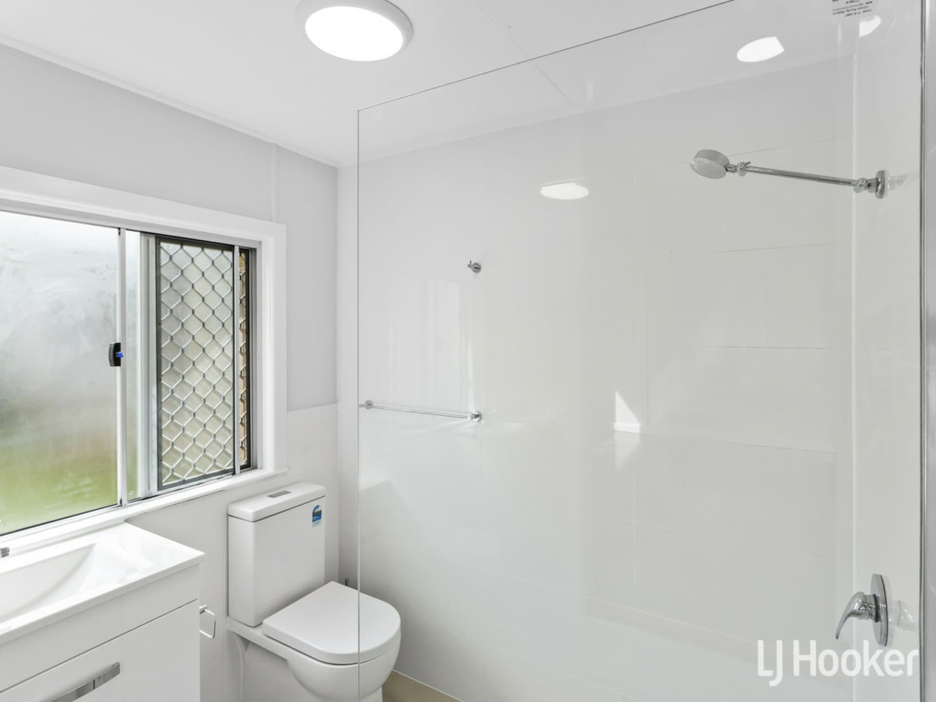 24 Bradley Road Clontarf QLD, Clontarf - Thumbnail 5