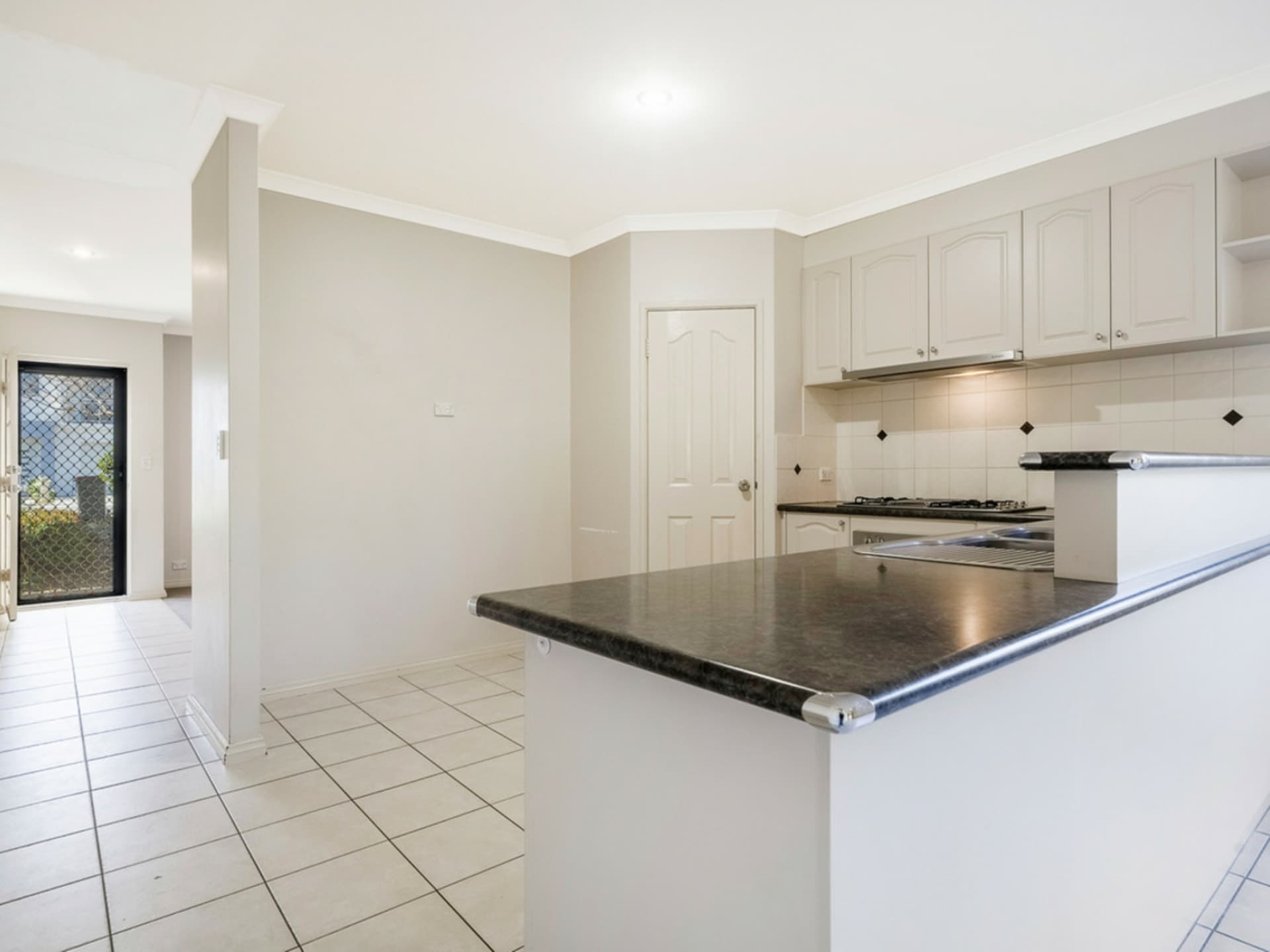 297 Fulham Street Cloverdale WA, Cloverdale - Thumbnail 6