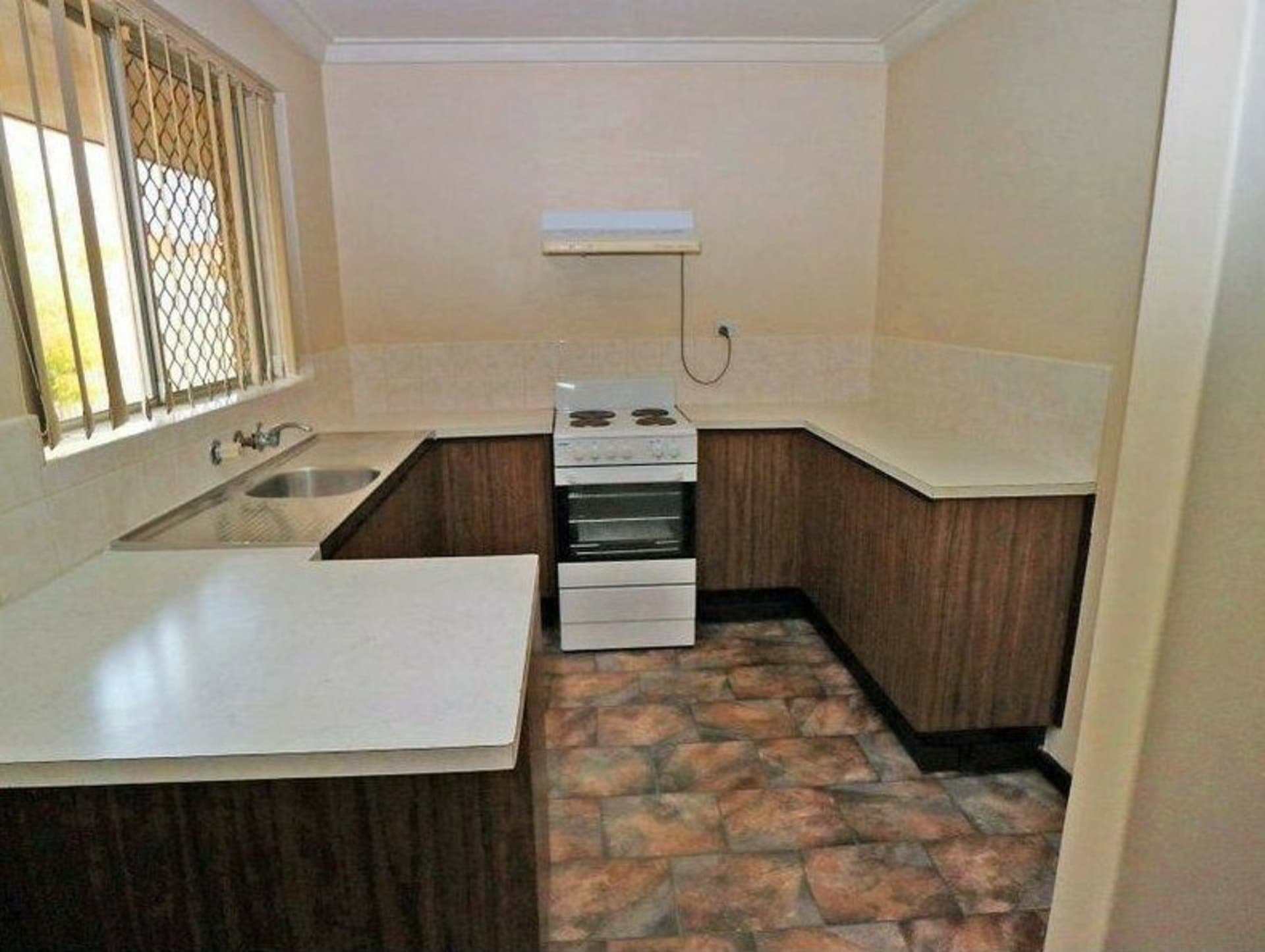 40B Treave St Cloverdale WA, Cloverdale - Thumbnail 4