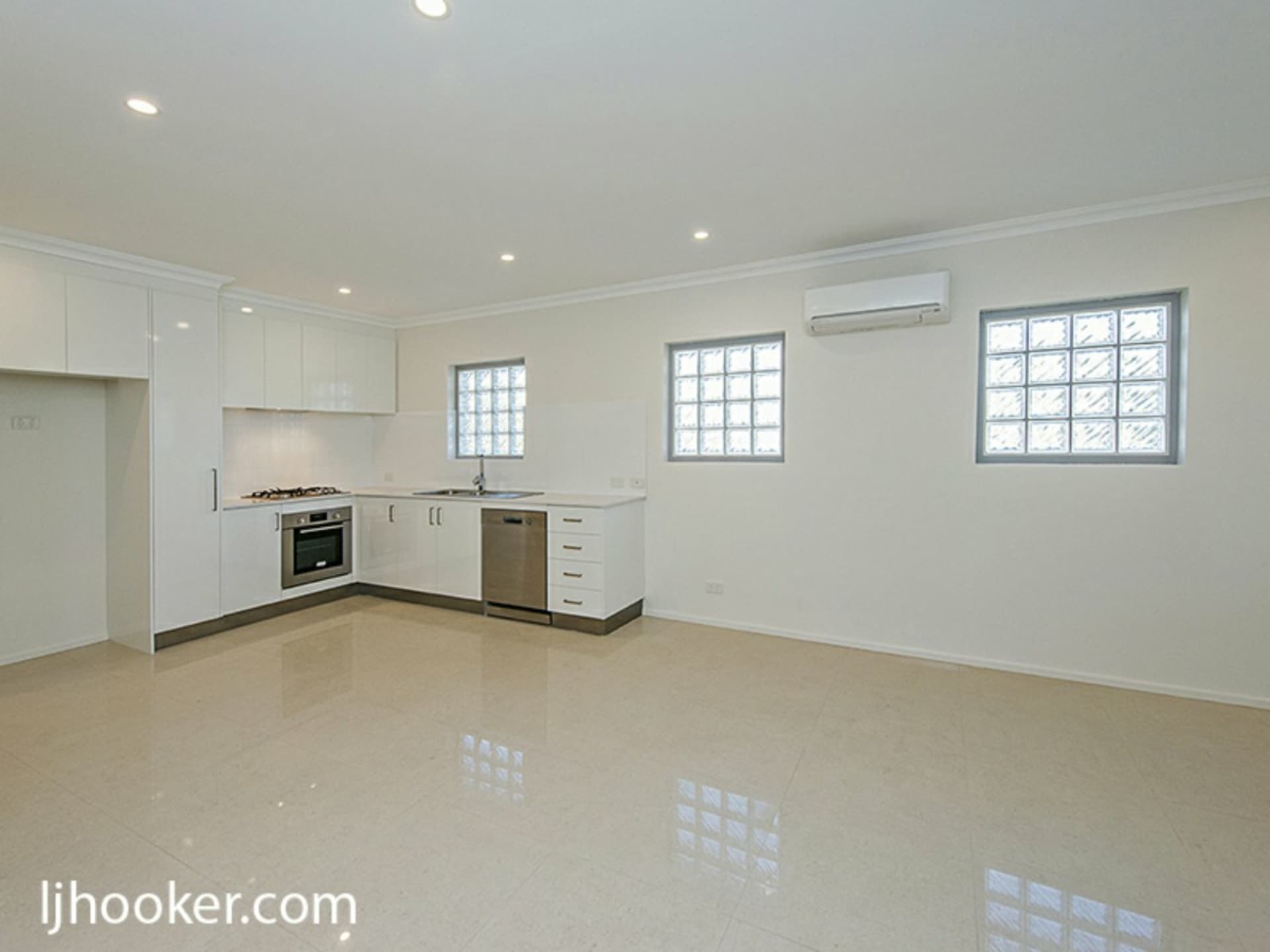 3/377 Daly Street Cloverdale WA, Cloverdale - Thumbnail 3