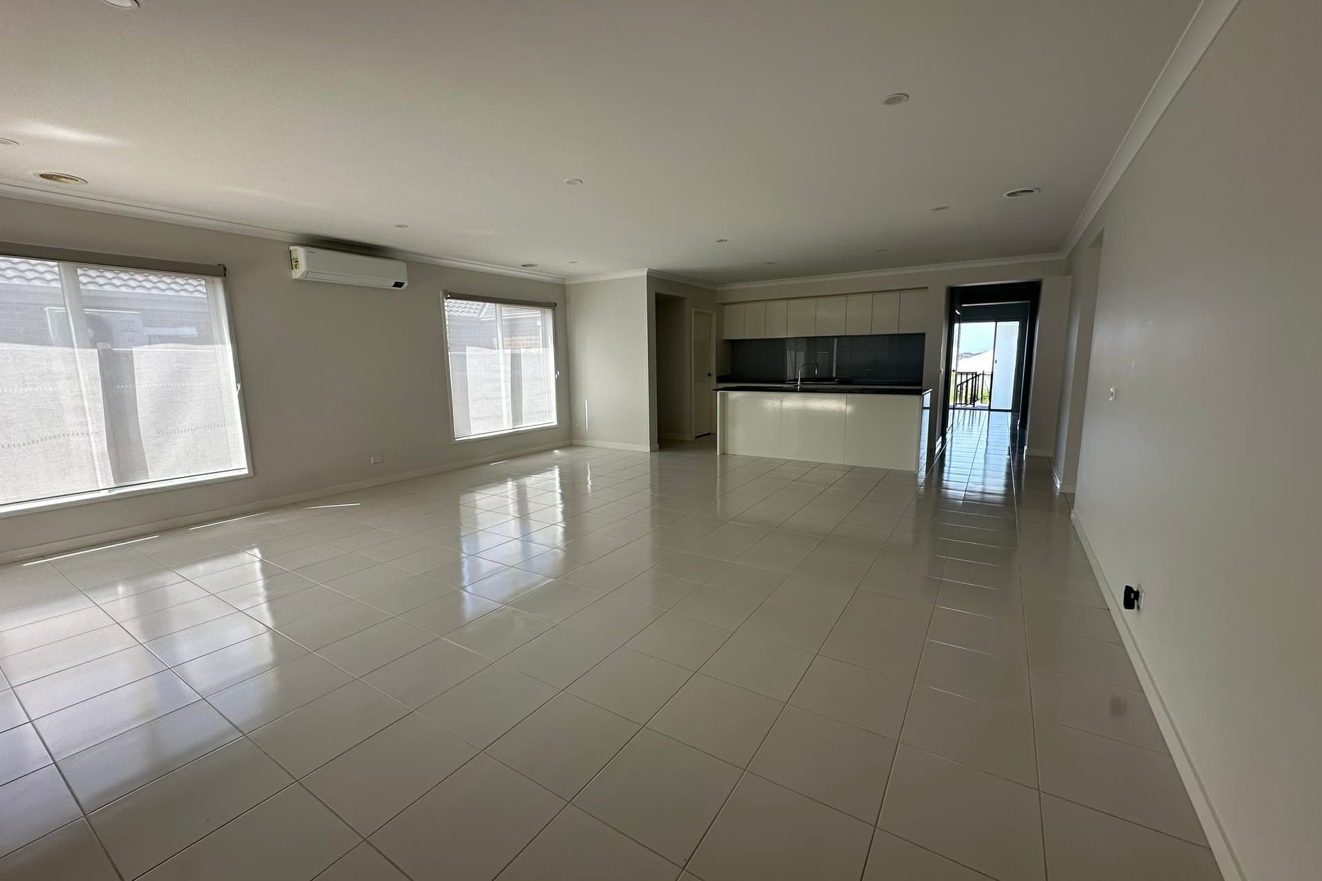 32 Vermillion Drive Clyde VIC, Clyde North - Thumbnail 4