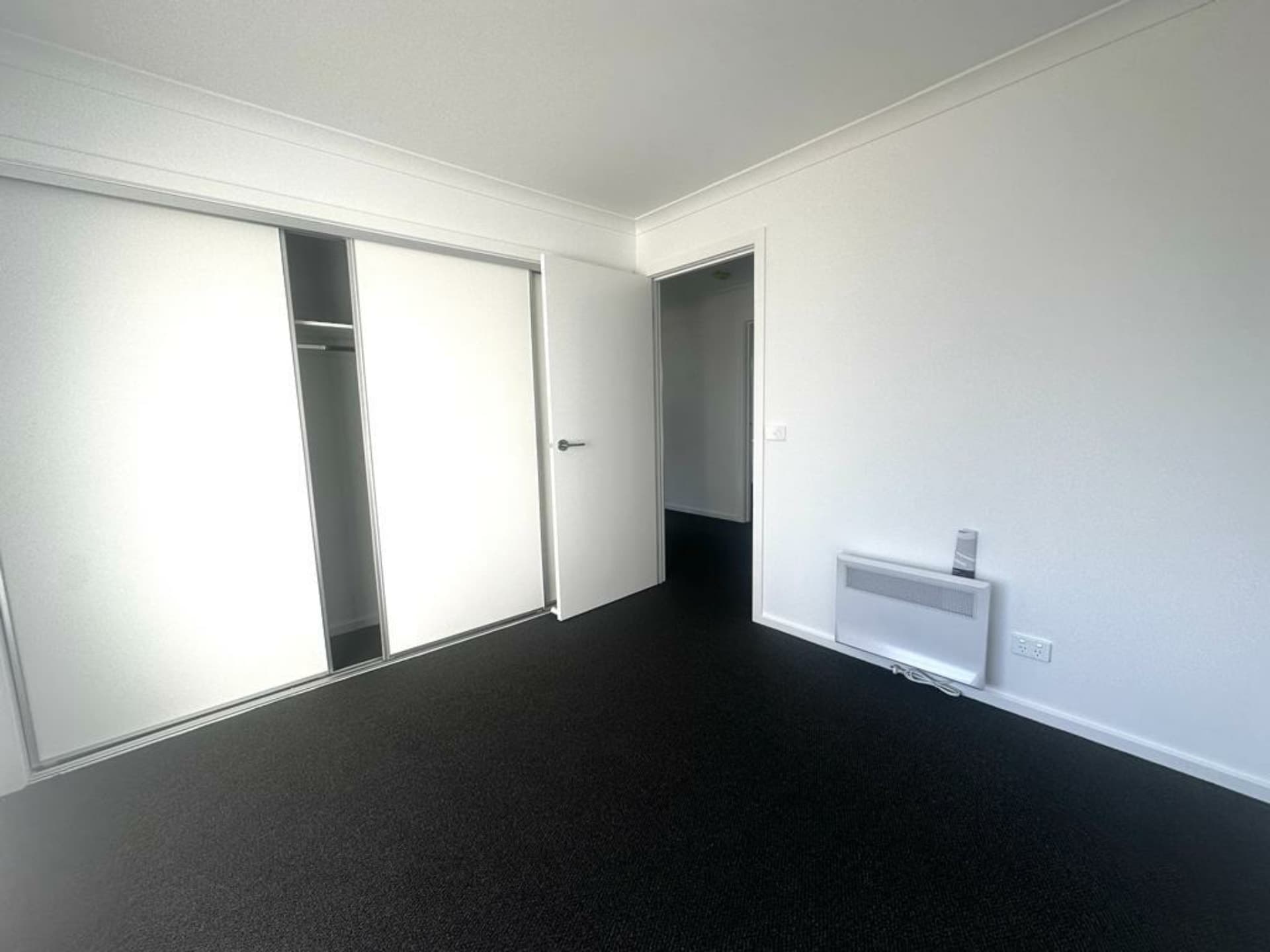 28 Monterey Loop Clyde VIC, Clyde - Thumbnail 8