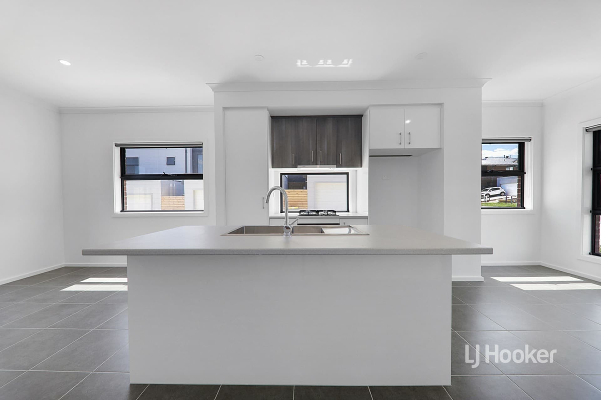 30 Merribrook Boulevard Clyde VIC, Clyde - Thumbnail 3