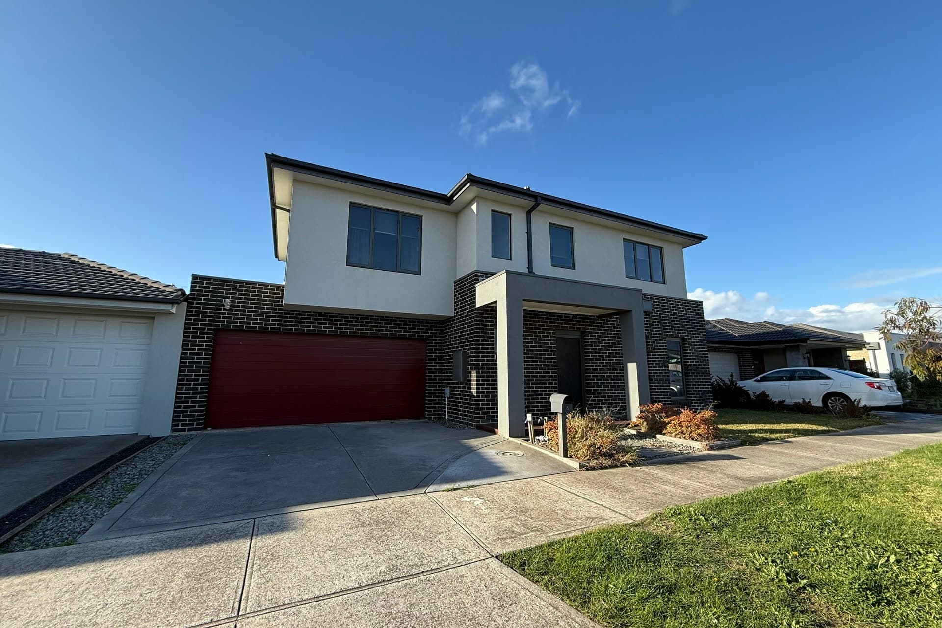 8 Stonemason Road Clyde North VIC, Clyde North - Thumbnail 3