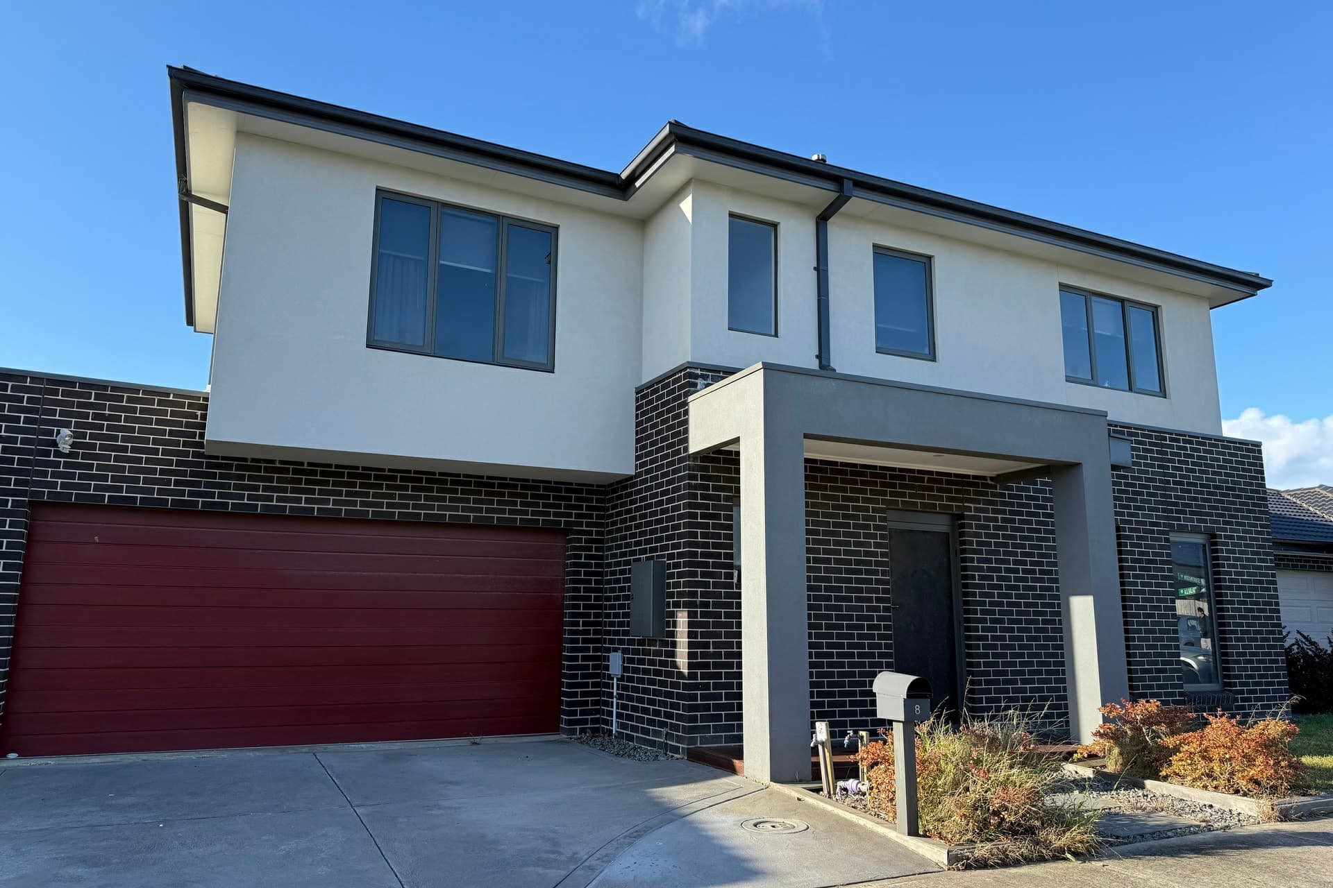 8 Stonemason Road Clyde North VIC, Clyde North - Thumbnail 4