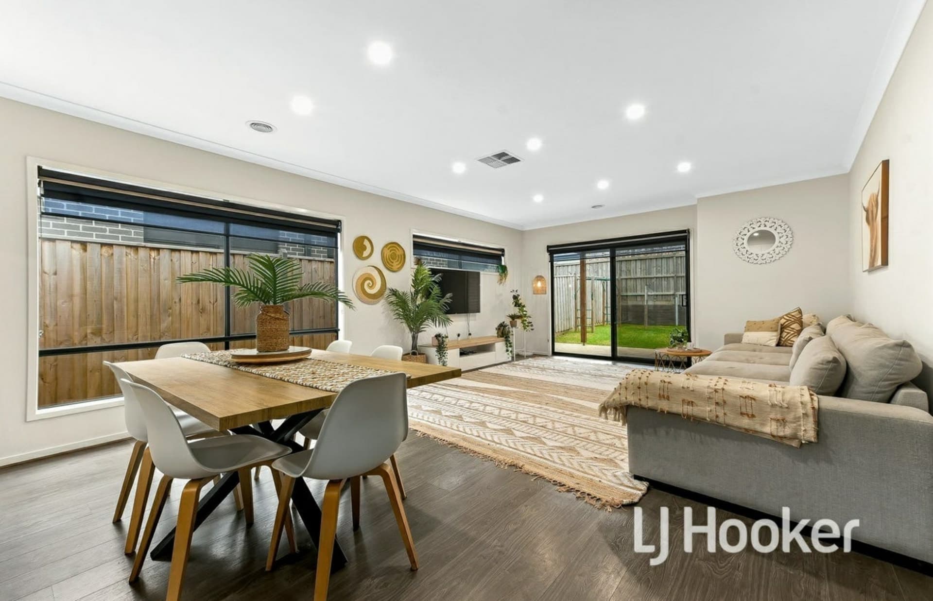 14 Aspire Avenue Clyde North VIC, Clyde North - Thumbnail 6