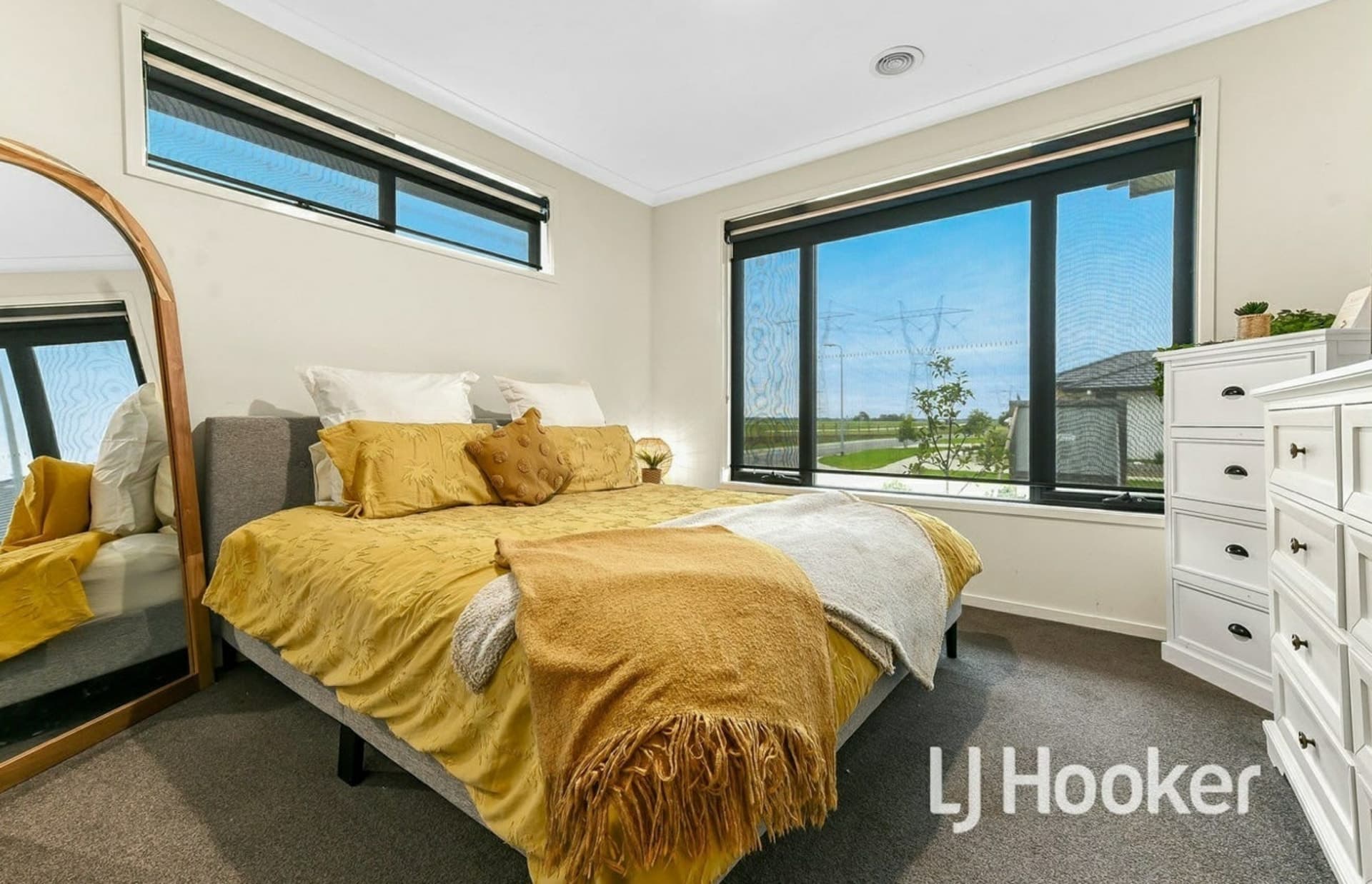 14 Aspire Avenue Clyde North VIC, Clyde North - Thumbnail 8