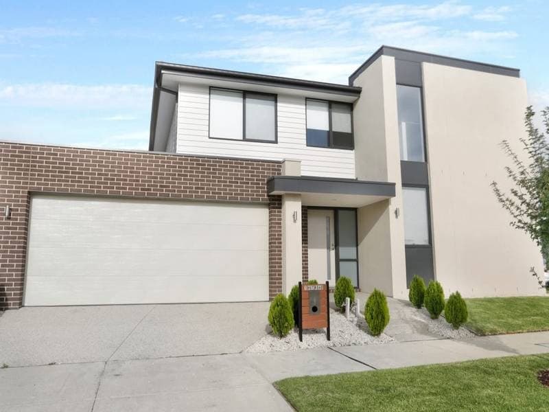 1 Hut Road Clyde North VIC, Clyde North - Thumbnail 2