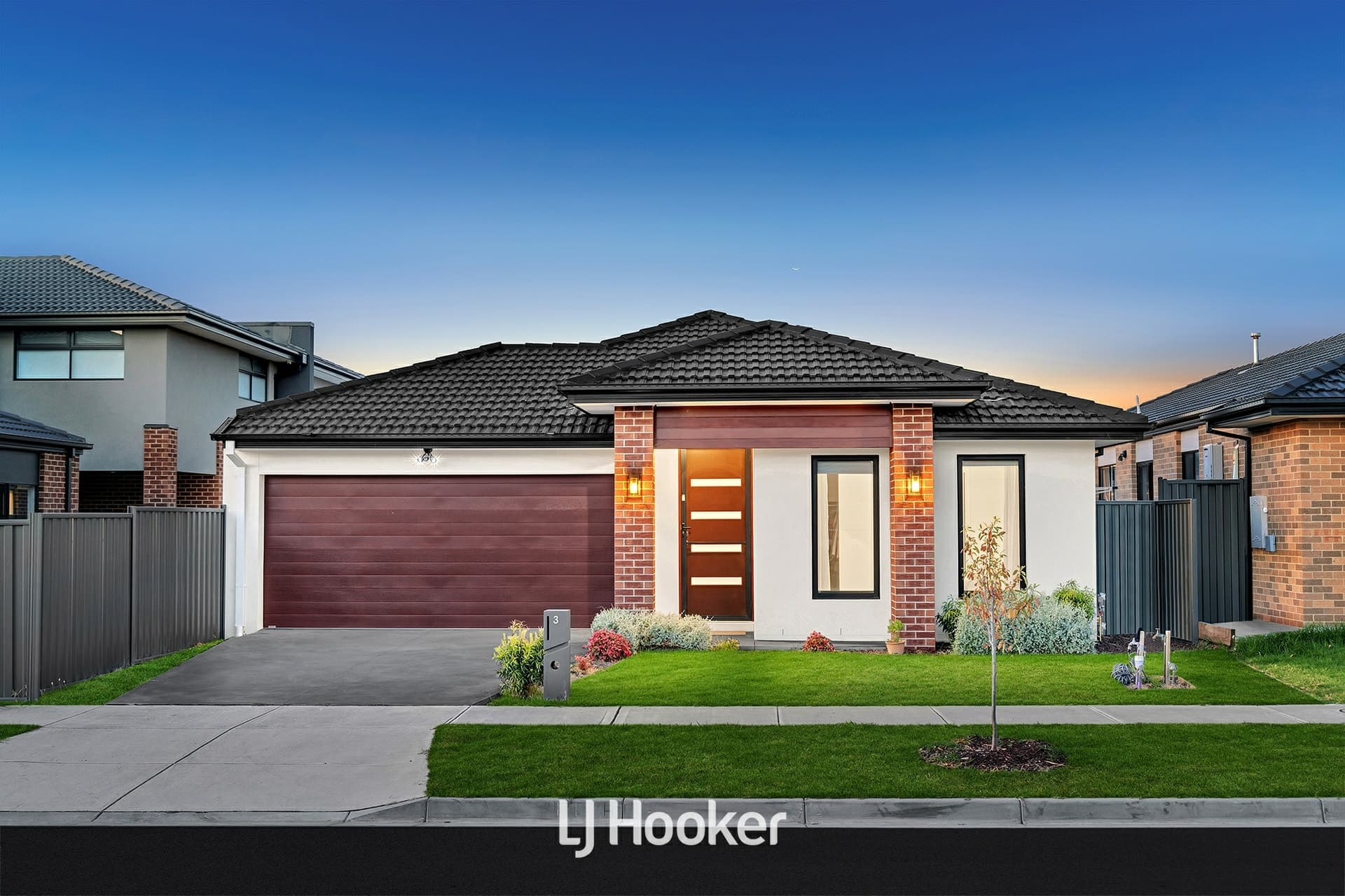 3 Milka Avenue Clyde North VIC, Clyde North - Thumbnail 2