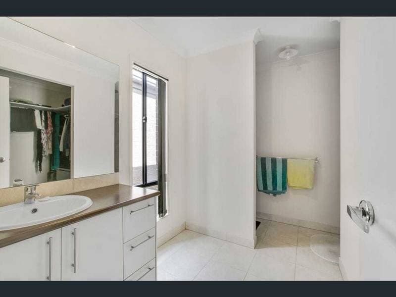 76 Glenelg Street Clyde North VIC, Clyde North - Image 1