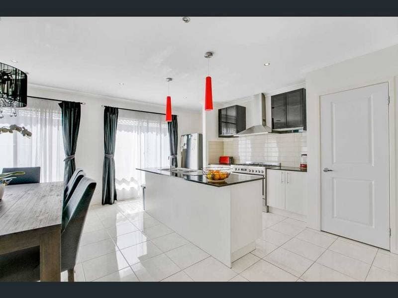 76 Glenelg Street Clyde North VIC, Clyde North - Thumbnail 6