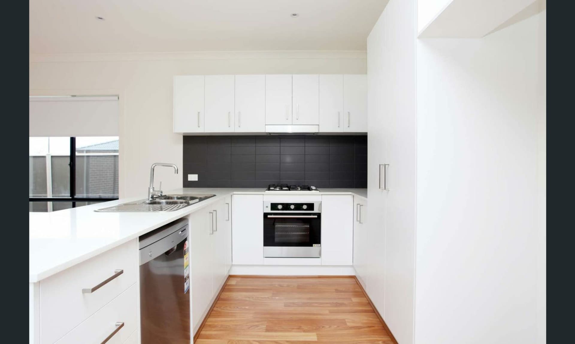 127 Bridge Road Cobblebank VIC, Cobblebank - Thumbnail 4