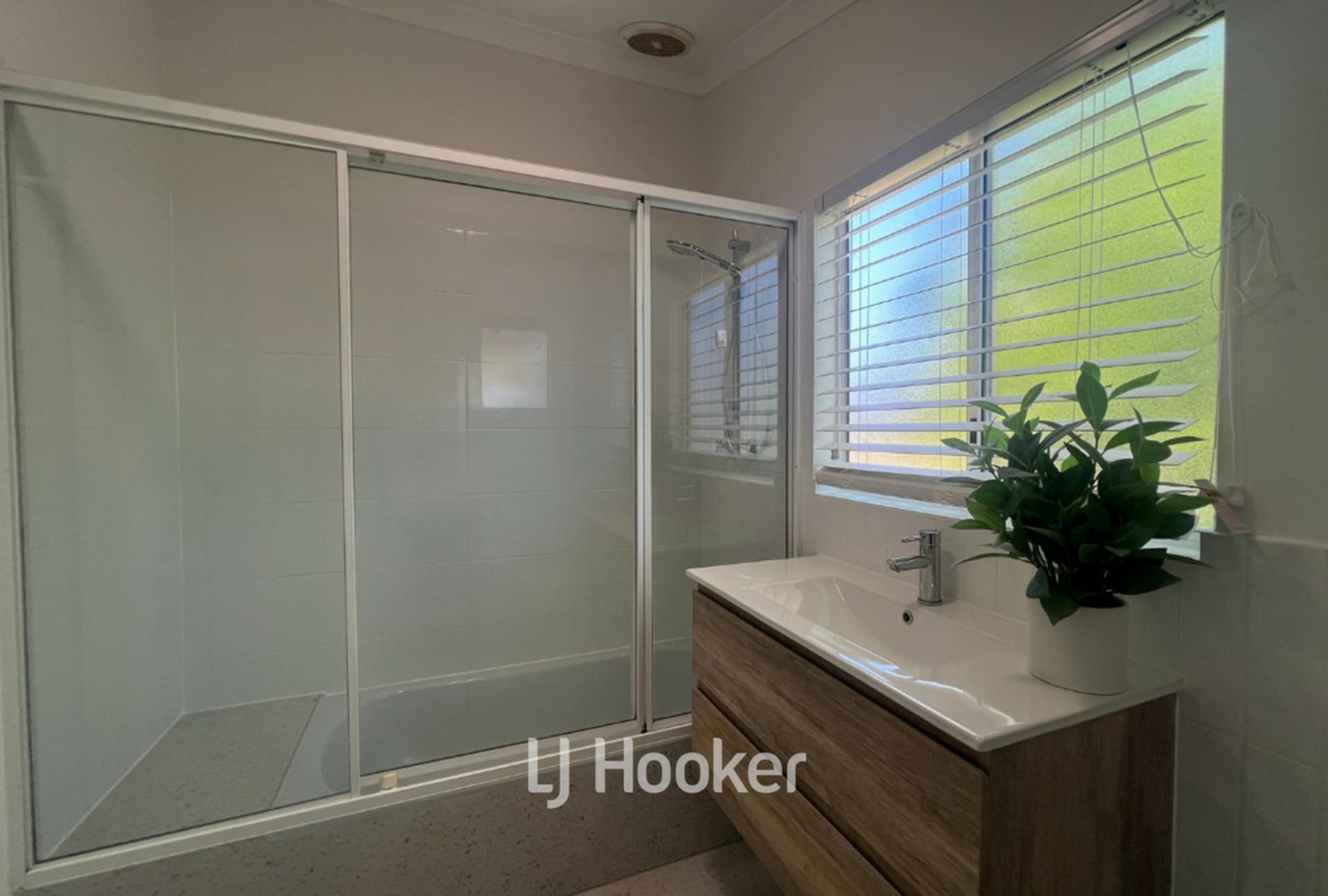 13 Blaydon Road Collie WA, Collie - Thumbnail 8
