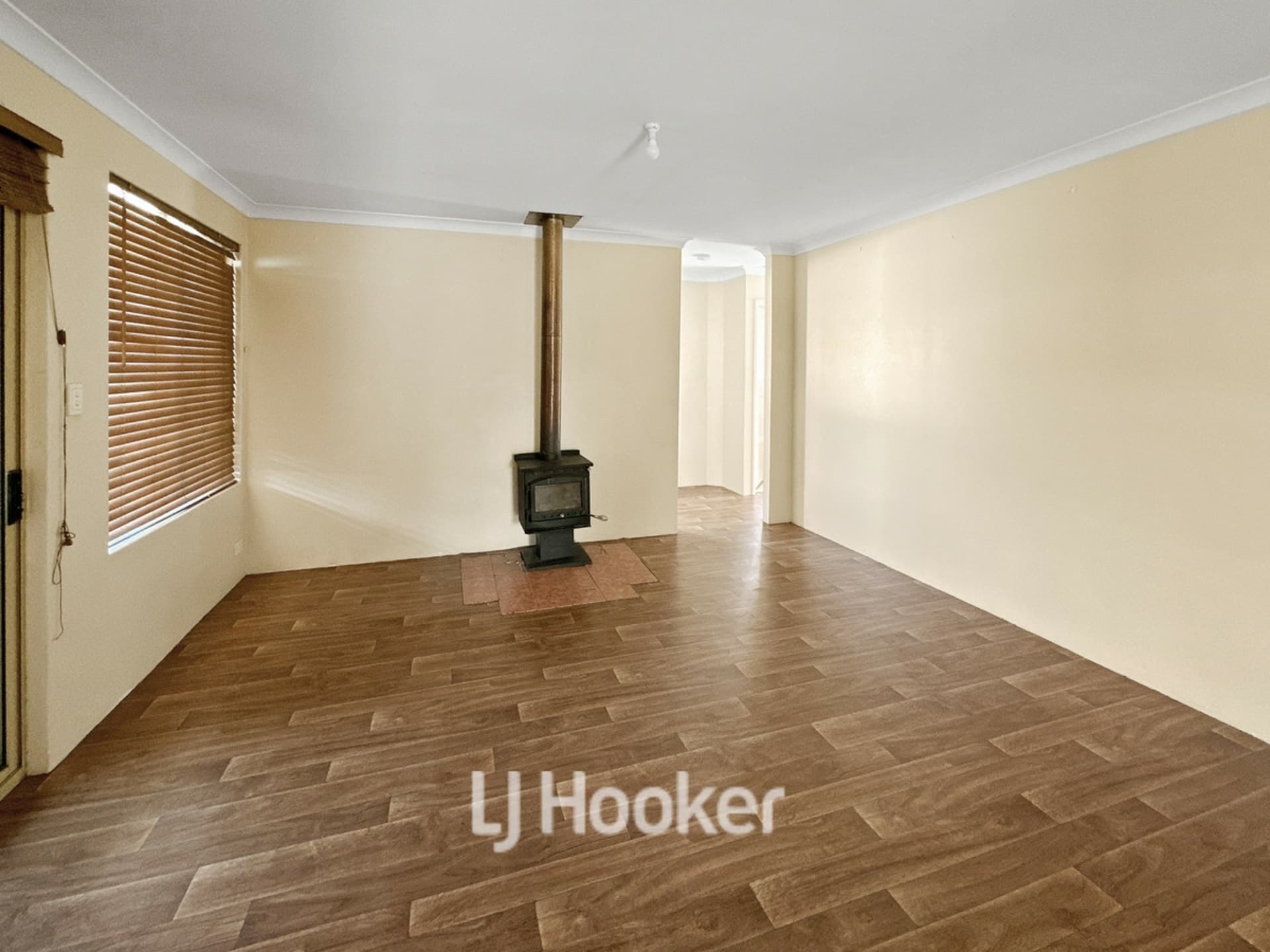 5 Elder Court Collie WA, Collie - Image 1