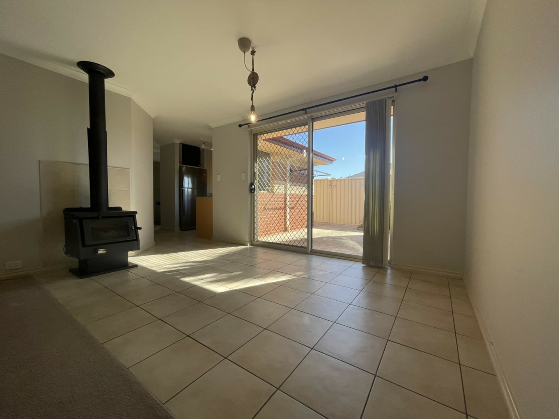 3/8 Ash Mews Collie WA, Collie - Thumbnail 2