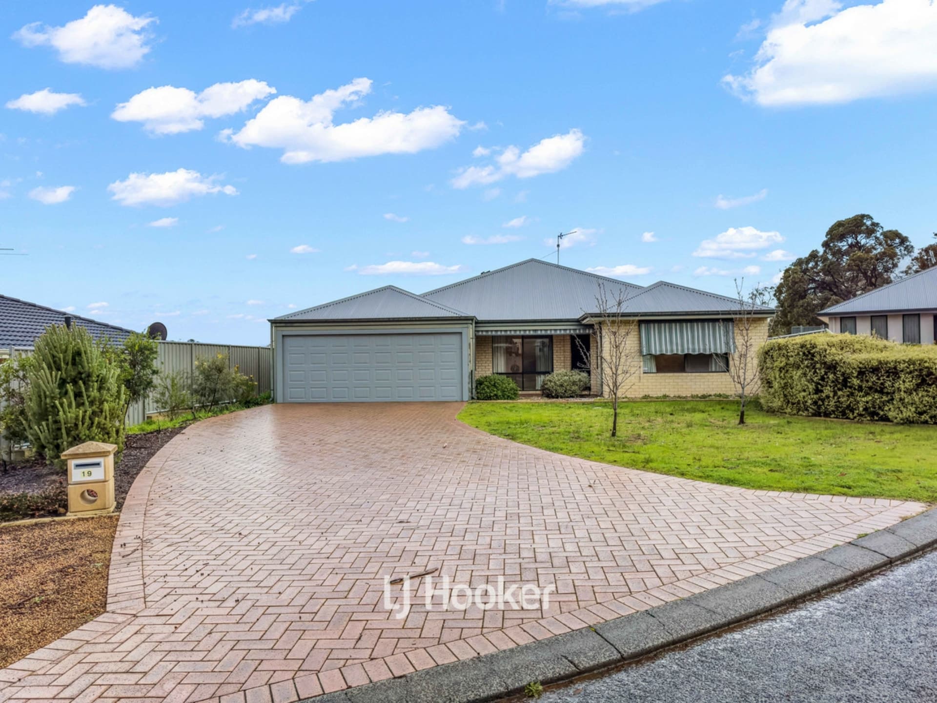 19 Robinia Rise Collie WA, Collie - Image 1