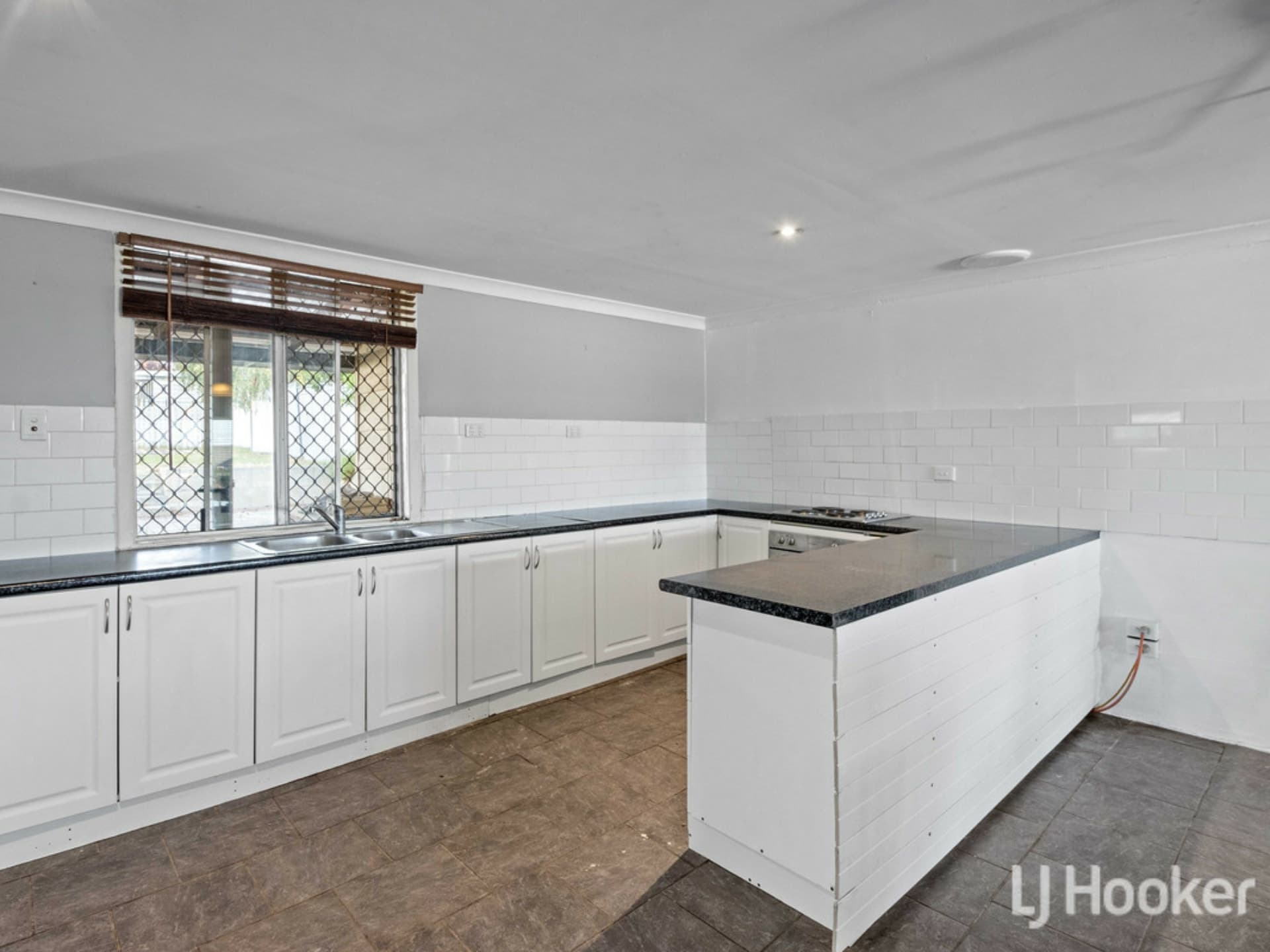 127 Wittenoom Street Collie WA, Collie - Thumbnail 6