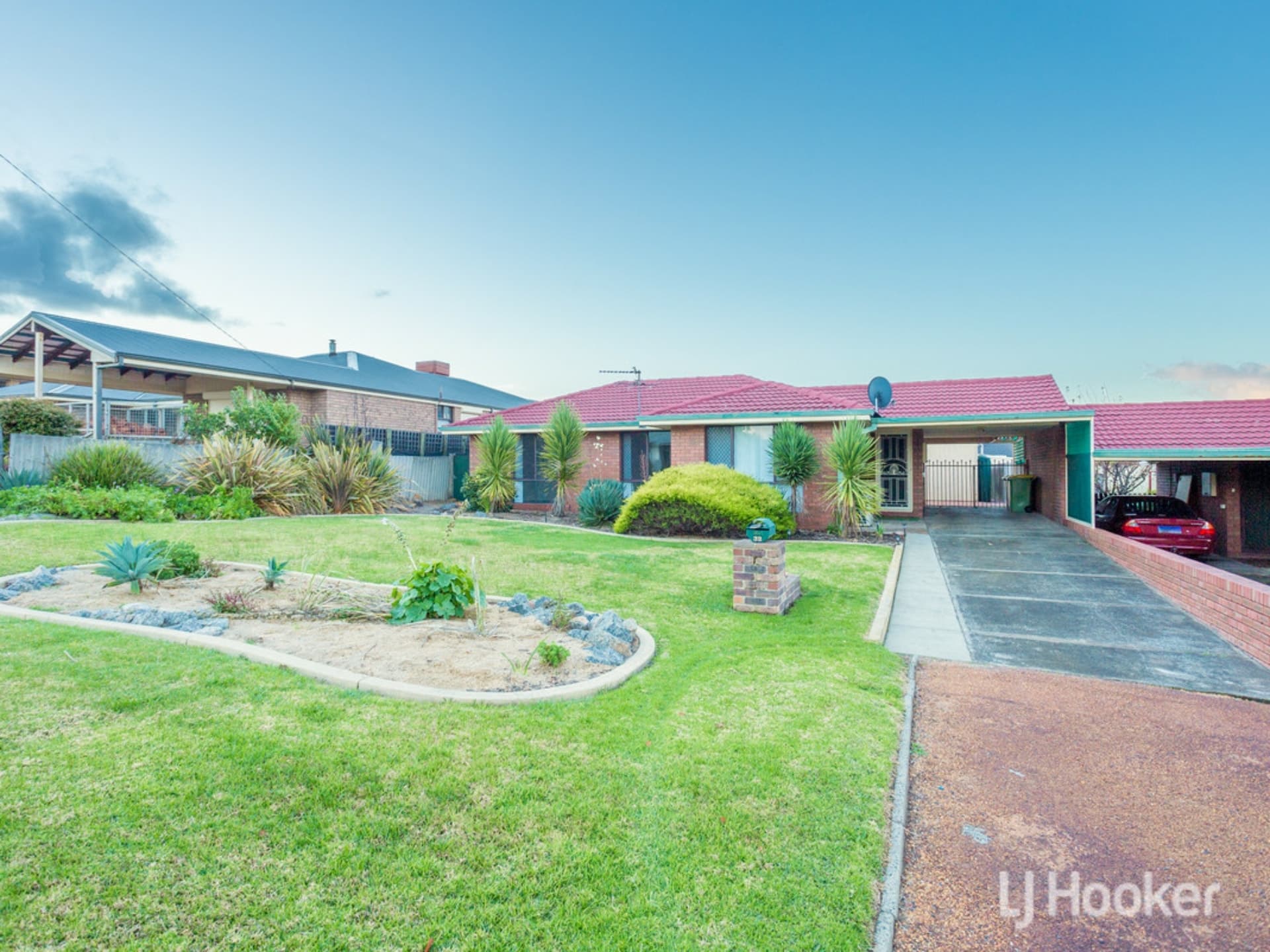 32 McKinley Street Collie WA, Collie - Thumbnail 2