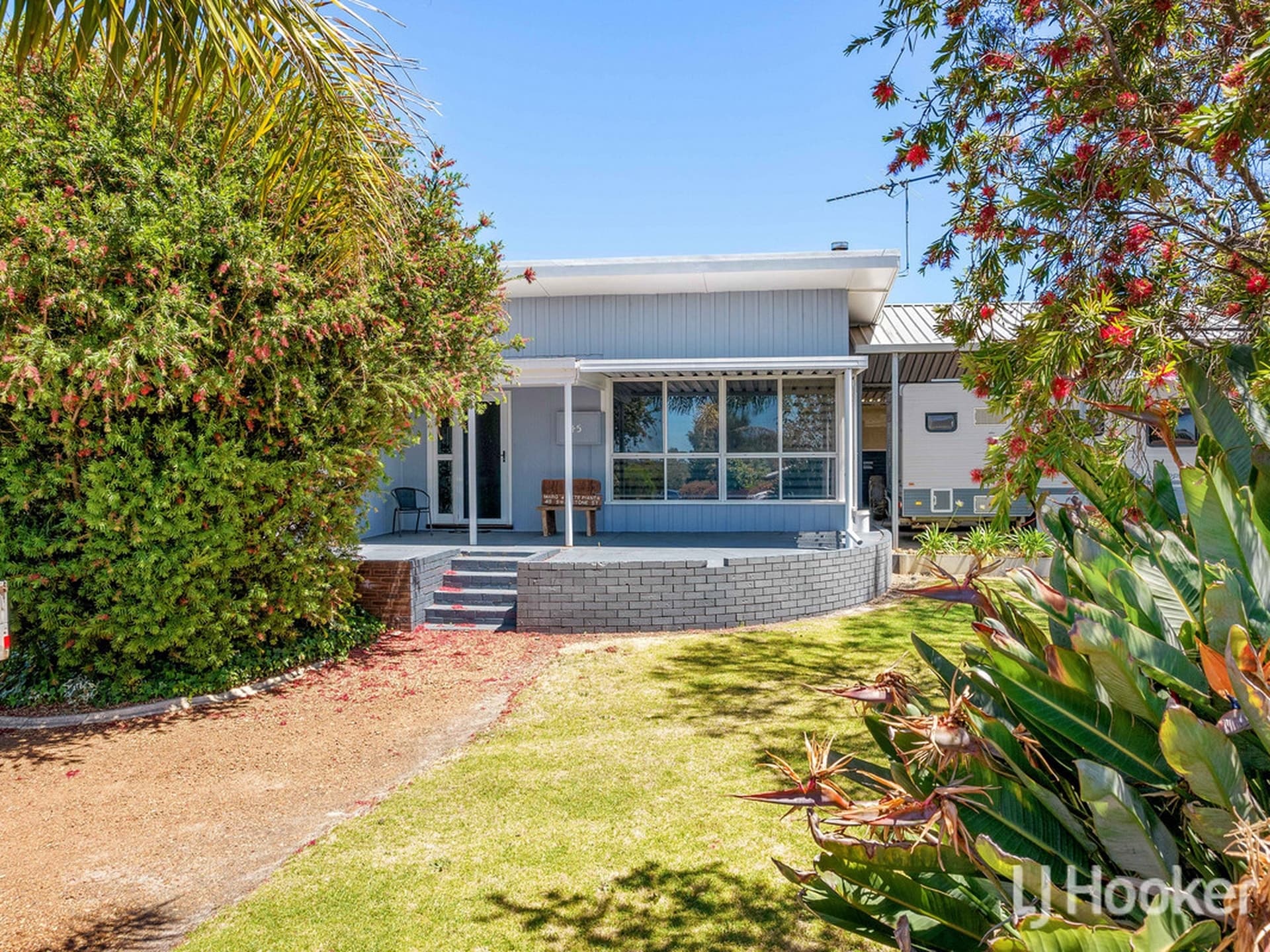45 Swanstone Street Collie WA, Collie - Thumbnail 2
