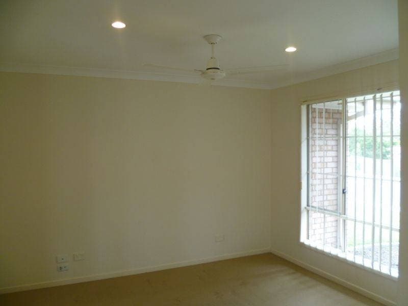 3 Deborah Drive Collingwood Park QLD, Collingwood Park - Thumbnail 3
