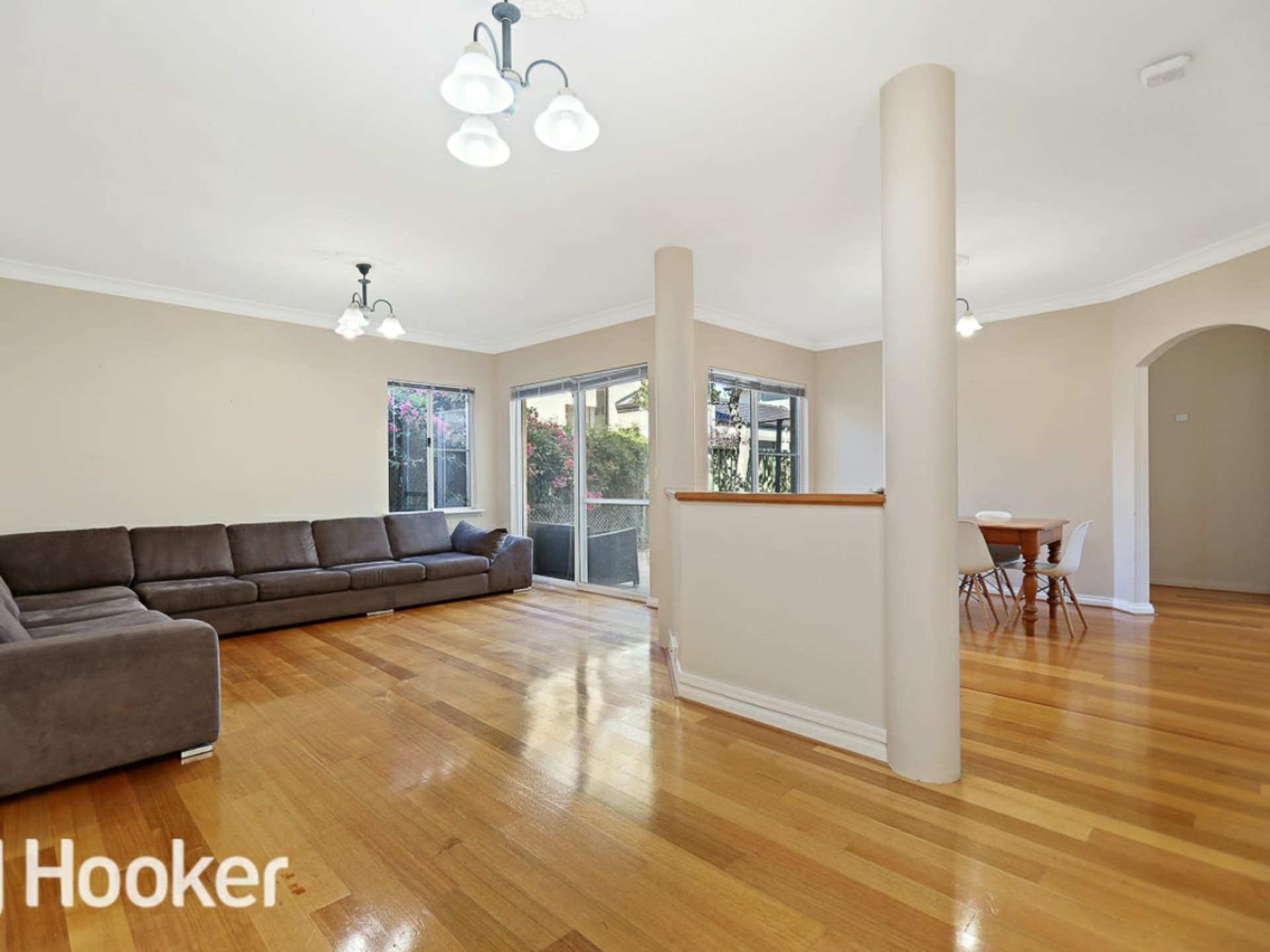 Unit 3/8 Ednah Street, Como, Como - Thumbnail 2