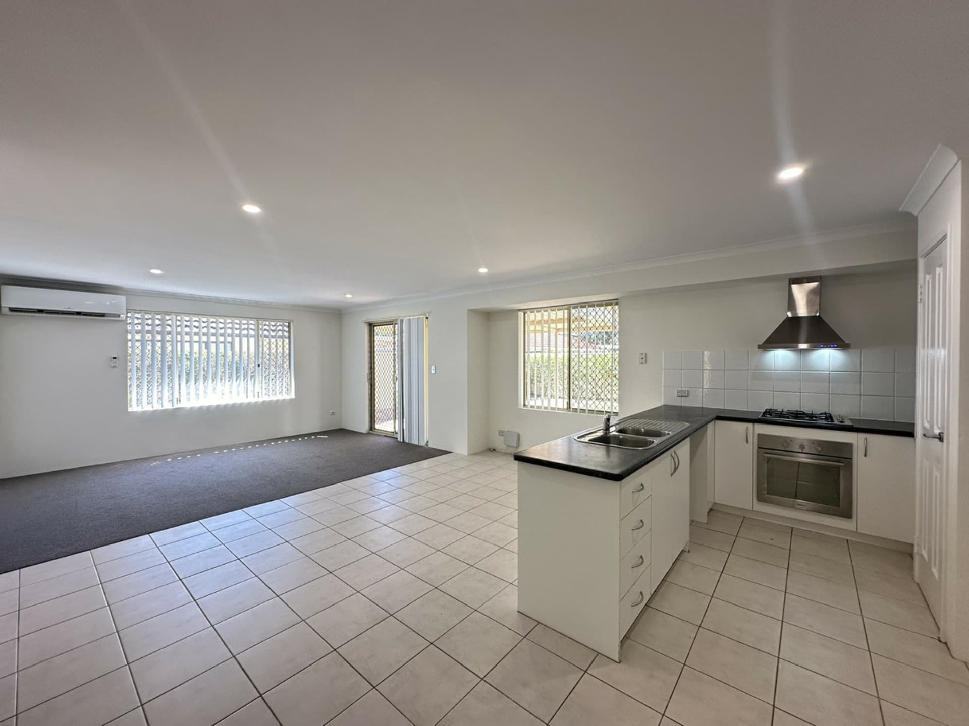 19 Golden Grove Coodanup WA, Coodanup - Image 1