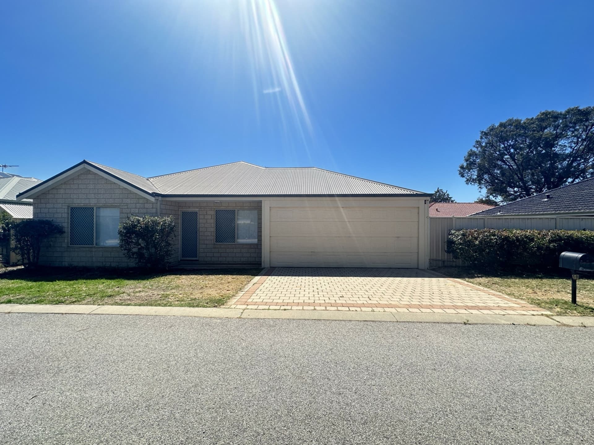 19 Golden Grove Coodanup WA, Coodanup - Thumbnail 2