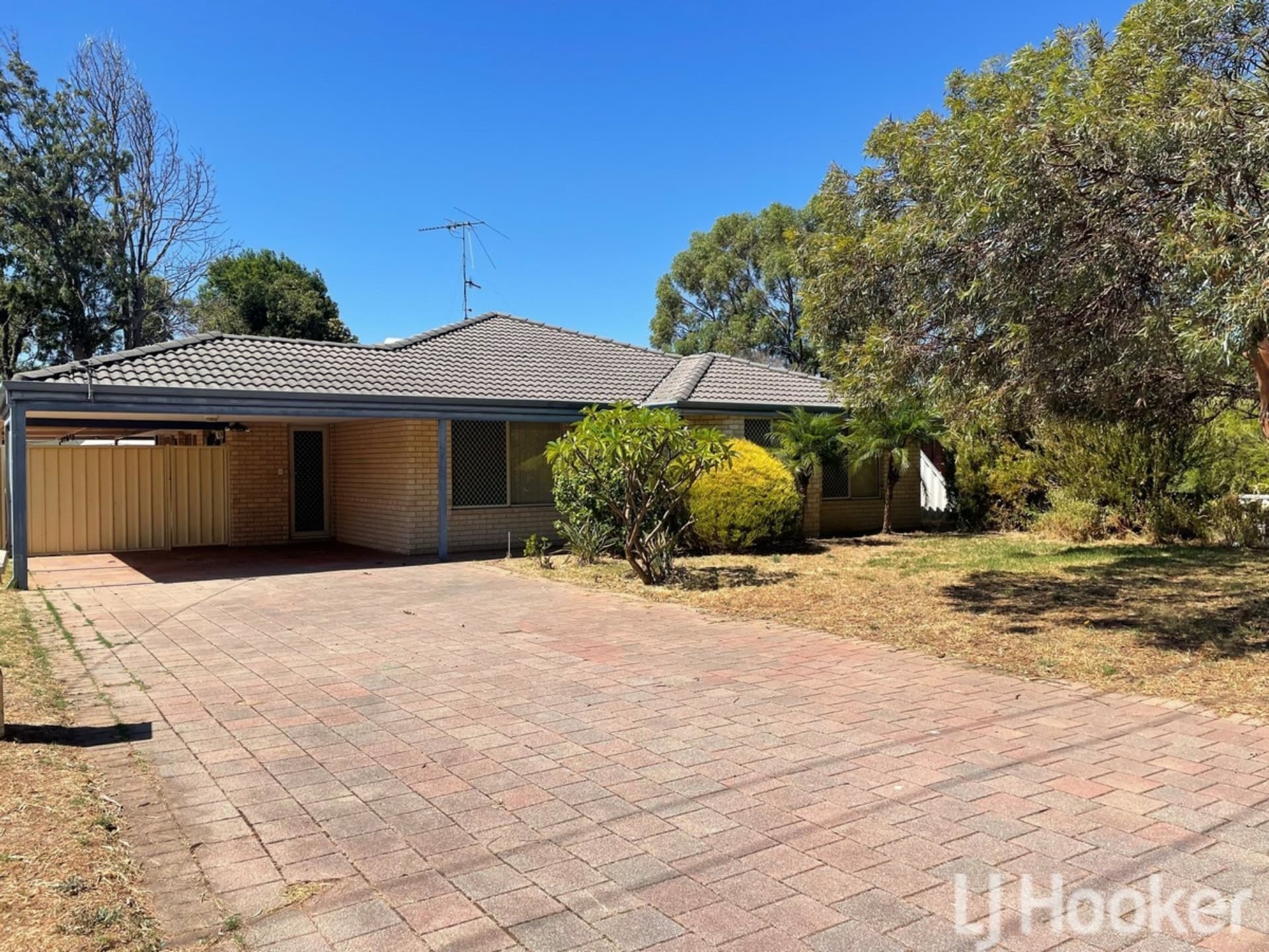 6 Adare Place Coodanup WA, Coodanup - Thumbnail 2