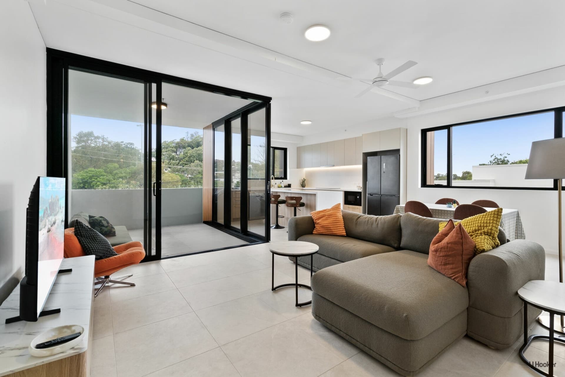 302/19 Appel Street Coolangatta QLD, Coolangatta - Thumbnail 3