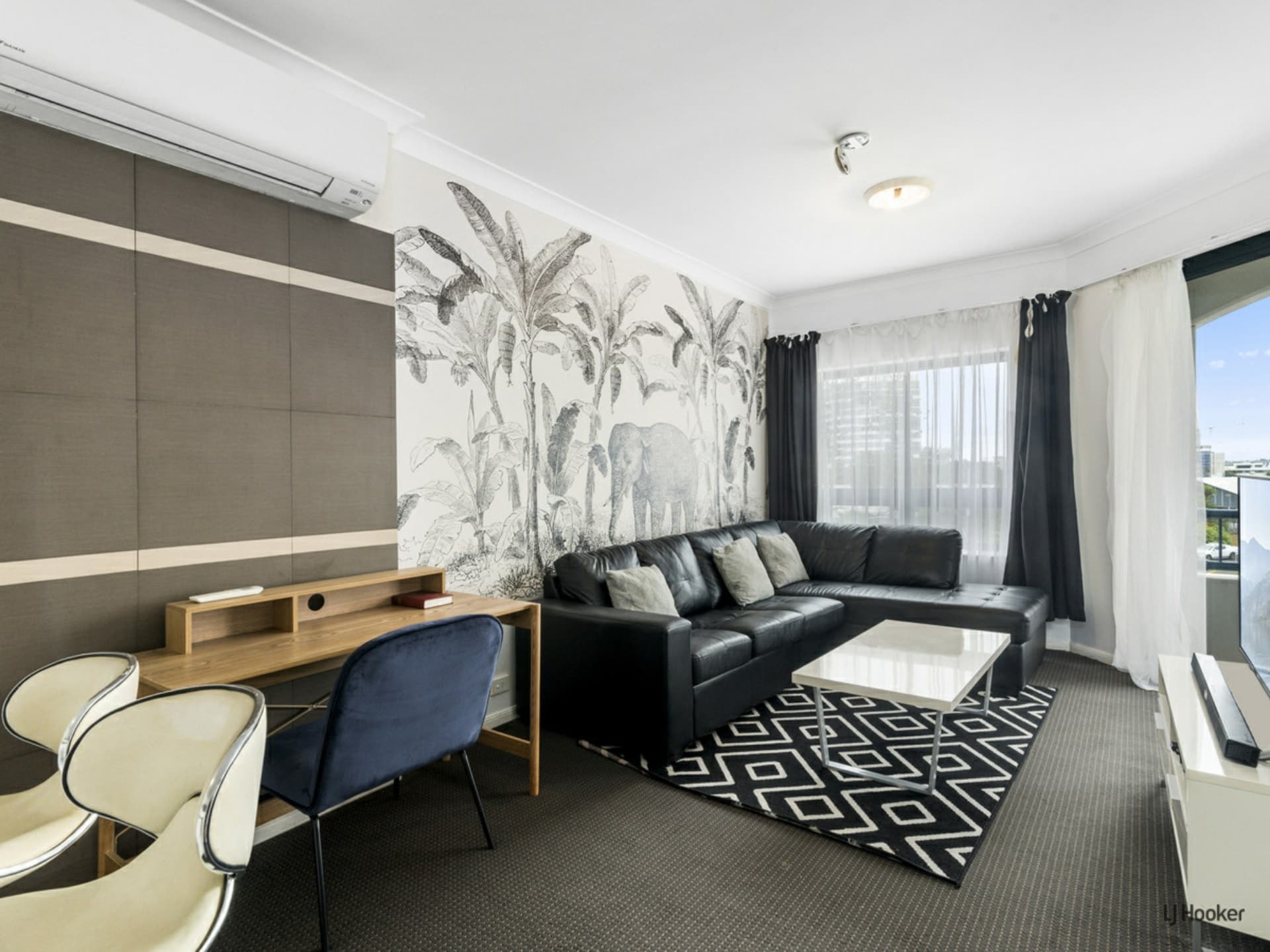444/99 Griffith Street Coolangatta QLD, Coolangatta - Thumbnail 2