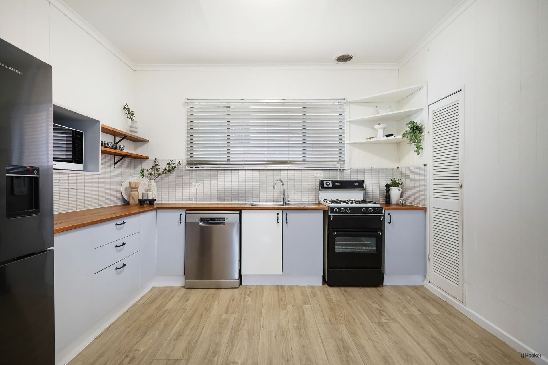 4 Stapylton Street Coolangatta QLD, Coolangatta - Thumbnail 4