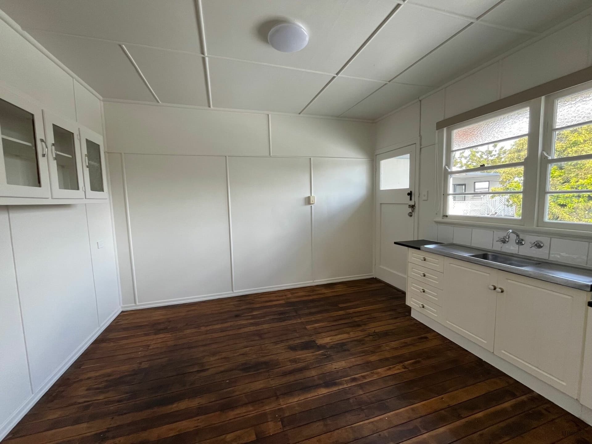 2/12 Haig Street Coolangatta QLD, Coolangatta - Thumbnail 5