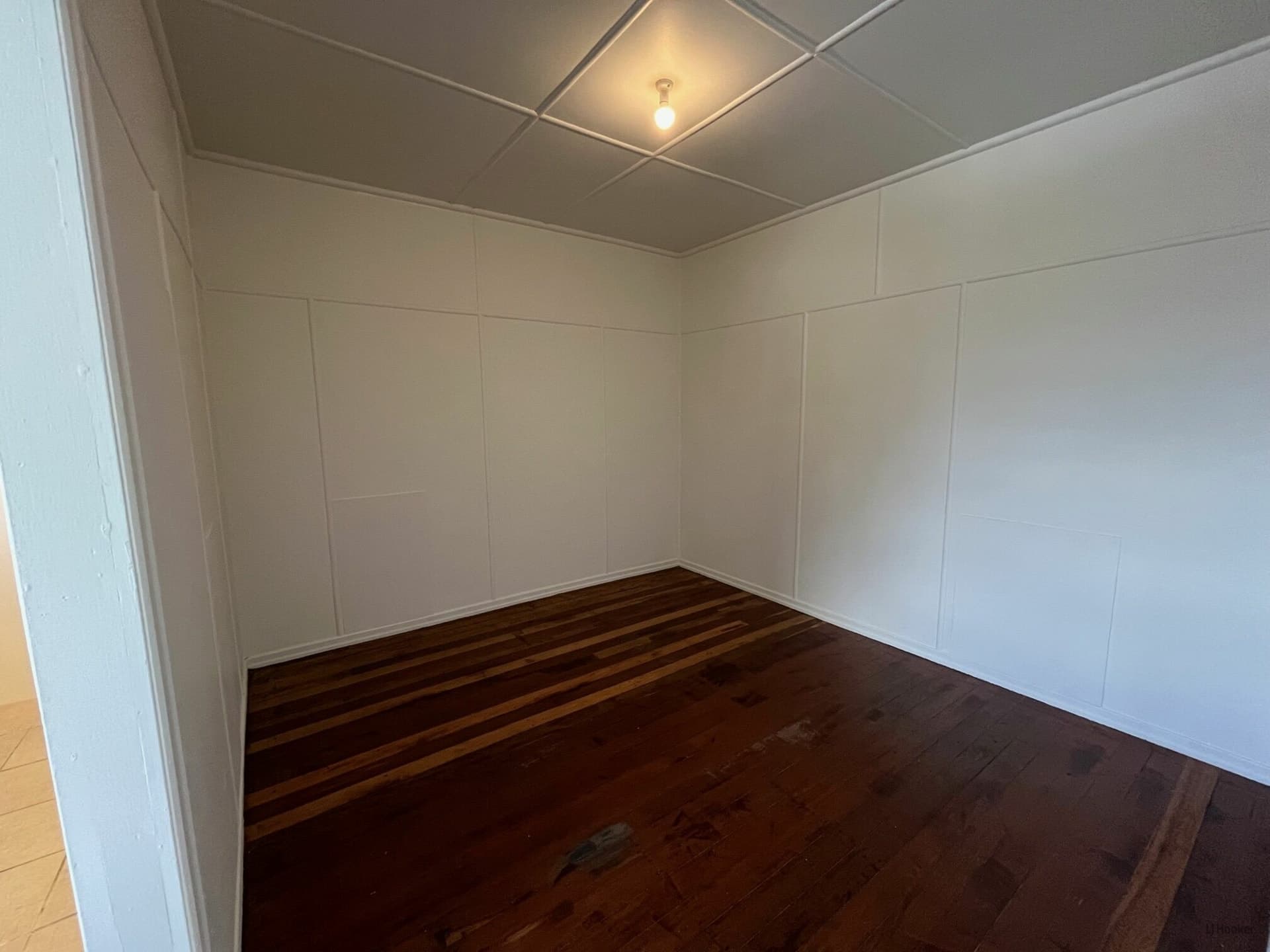 2/12 Haig Street Coolangatta QLD, Coolangatta - Thumbnail 6