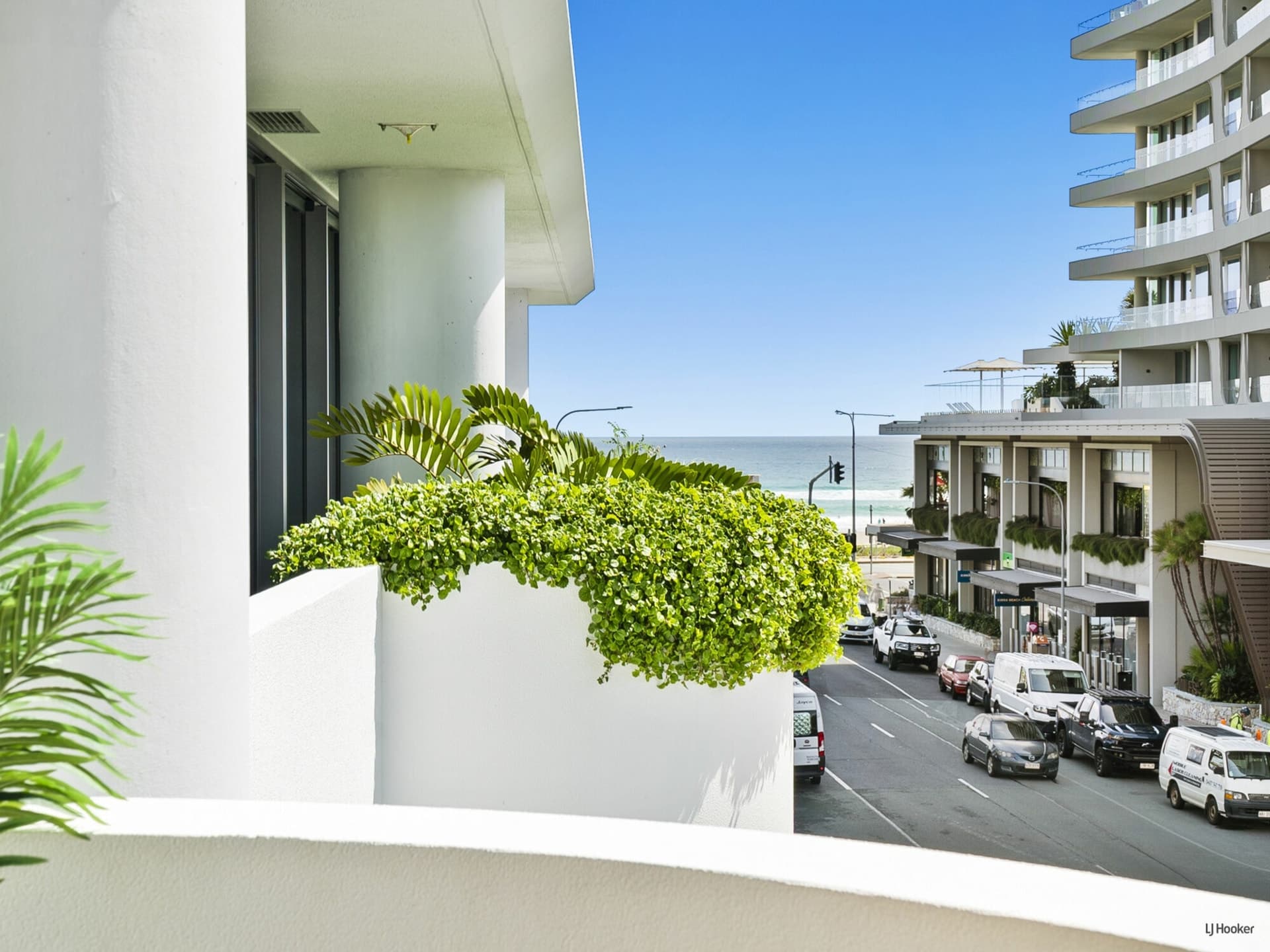 304/100 Musgrave Street Coolangatta QLD, Coolangatta - Thumbnail 3