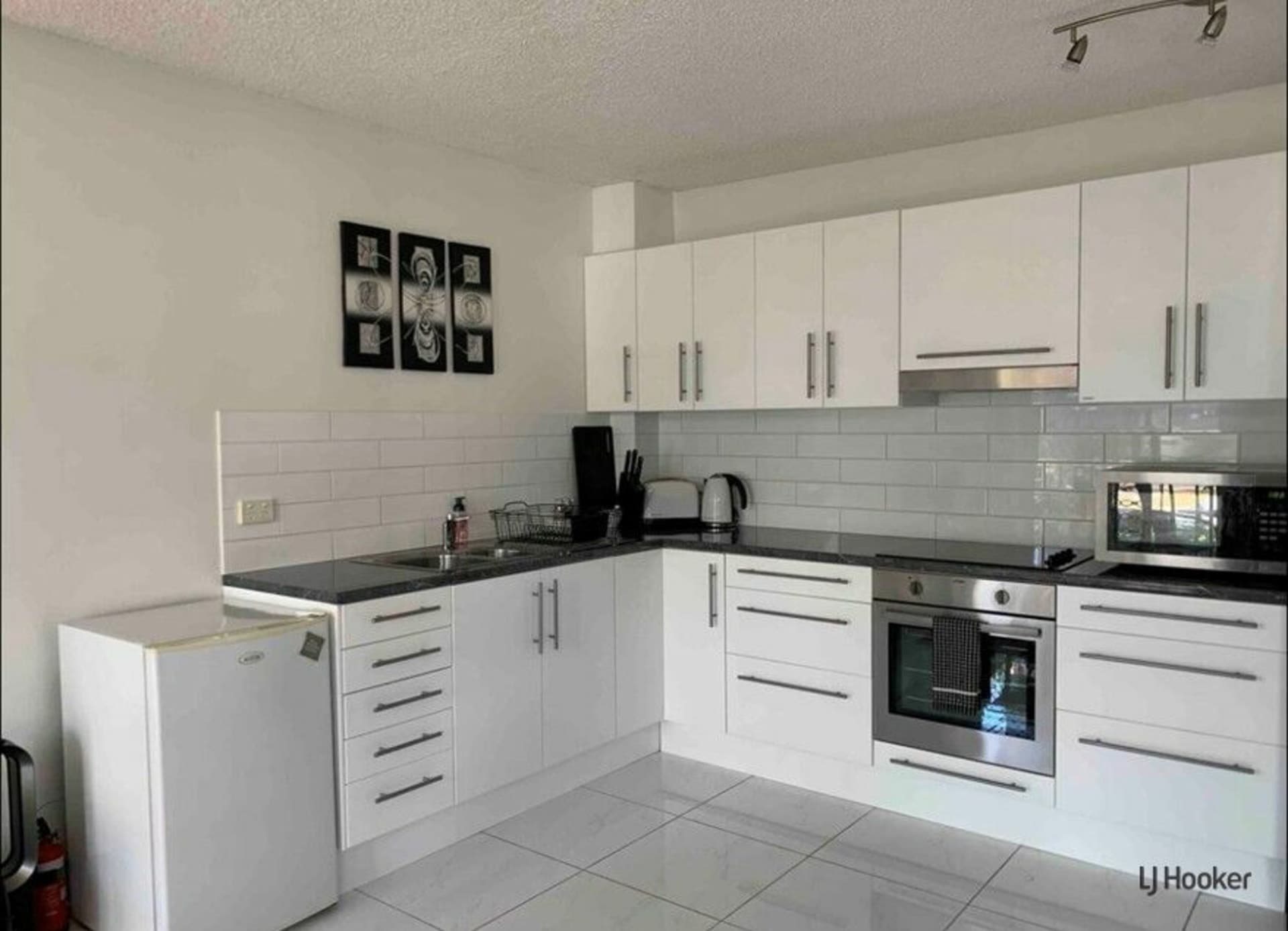 5/30 Lanham Street Coolangatta QLD, Coolangatta - Thumbnail 2