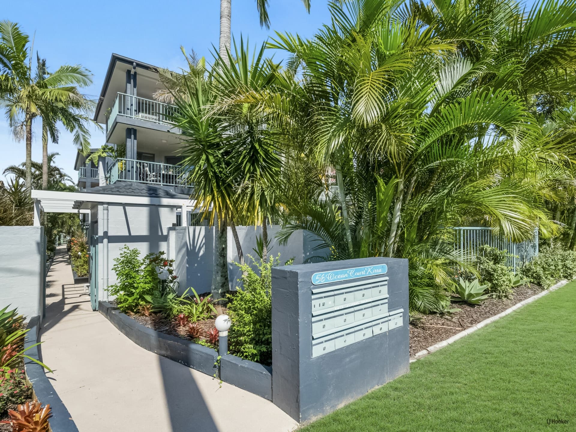 7/56 Coolangatta Road Coolangatta QLD, Coolangatta - Thumbnail 2