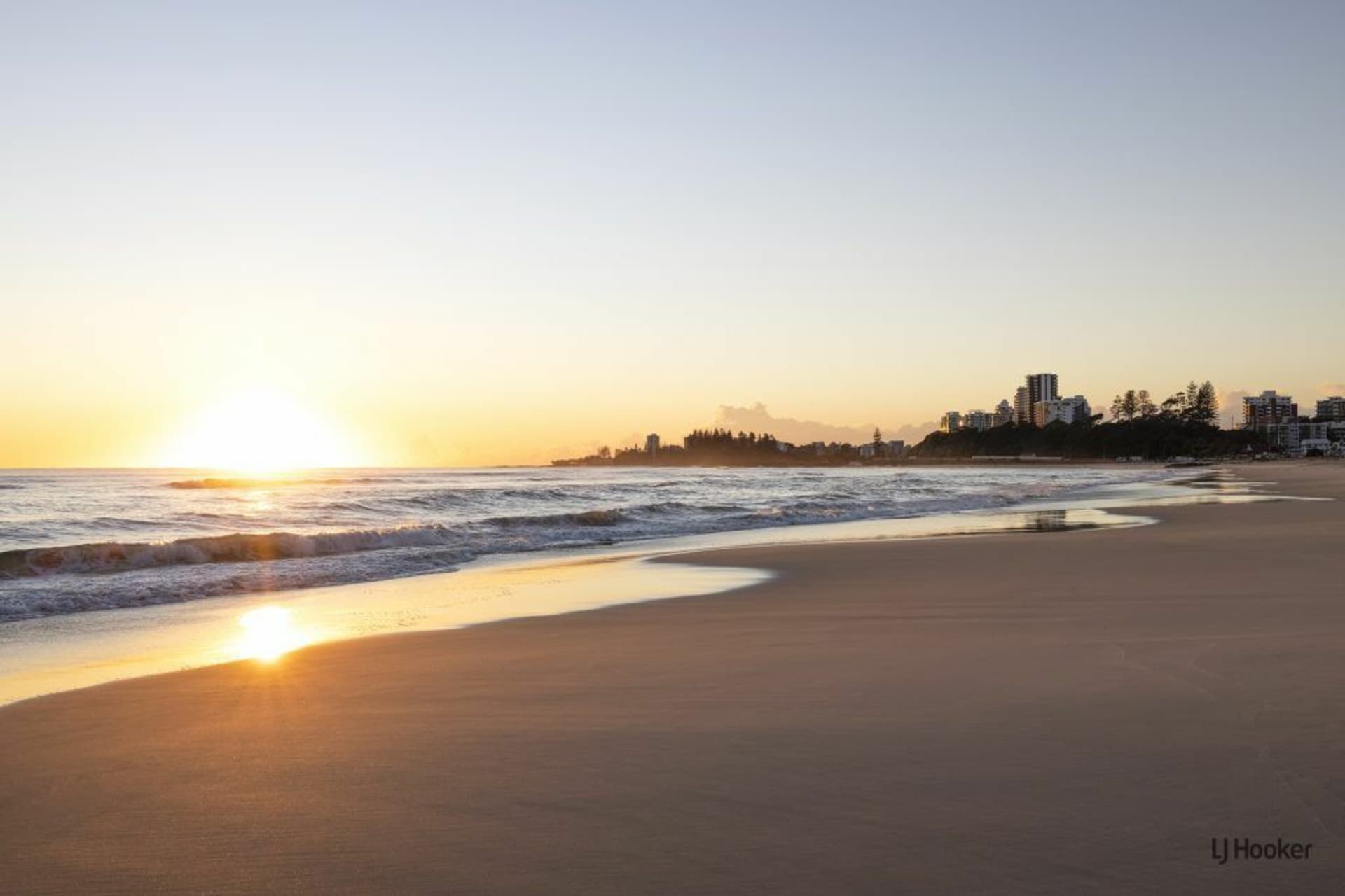 1/9 Ocean Street Coolangatta QLD, Coolangatta - Image 1