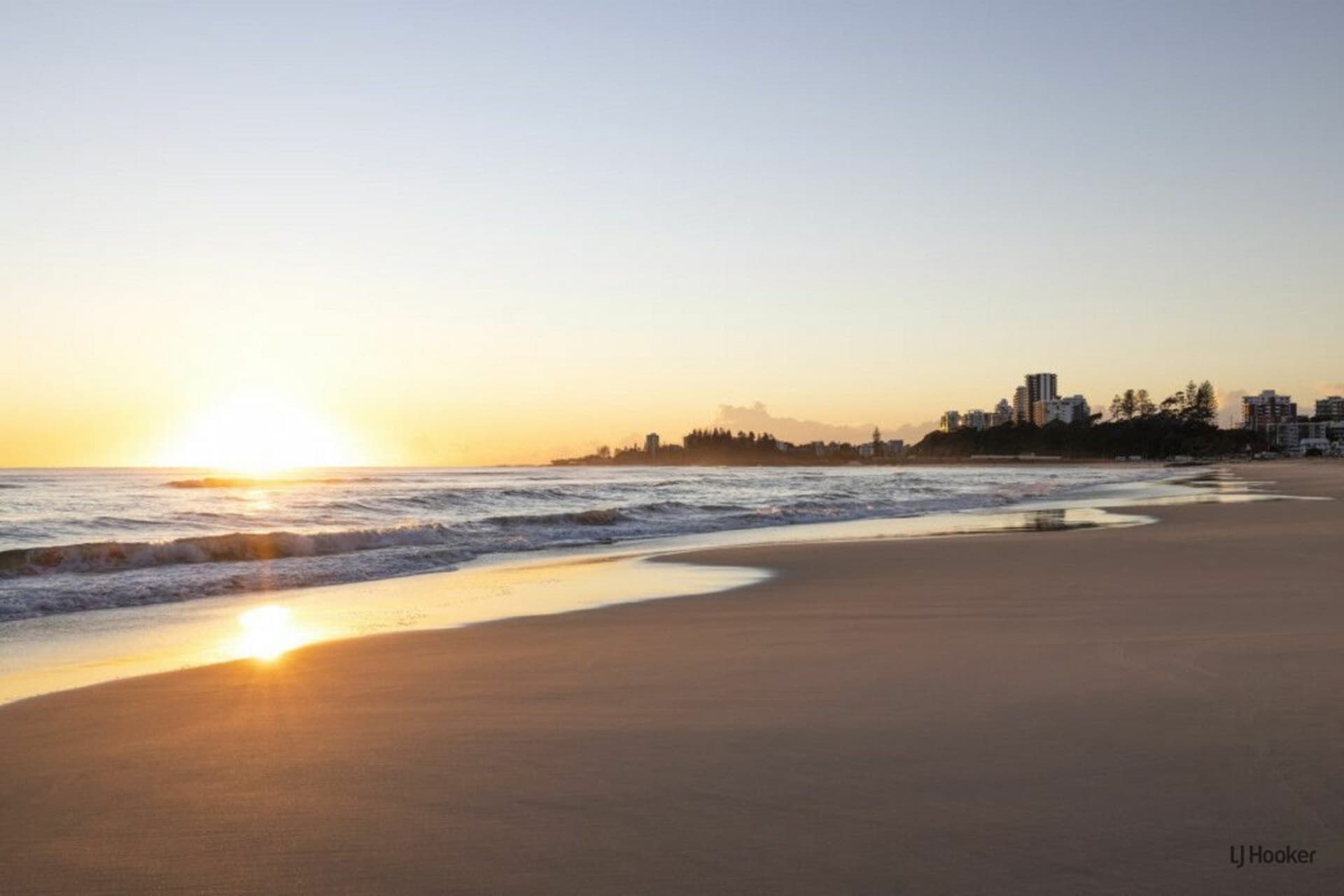 20/9 Ocean Street Coolangatta QLD, Coolangatta - Image 1