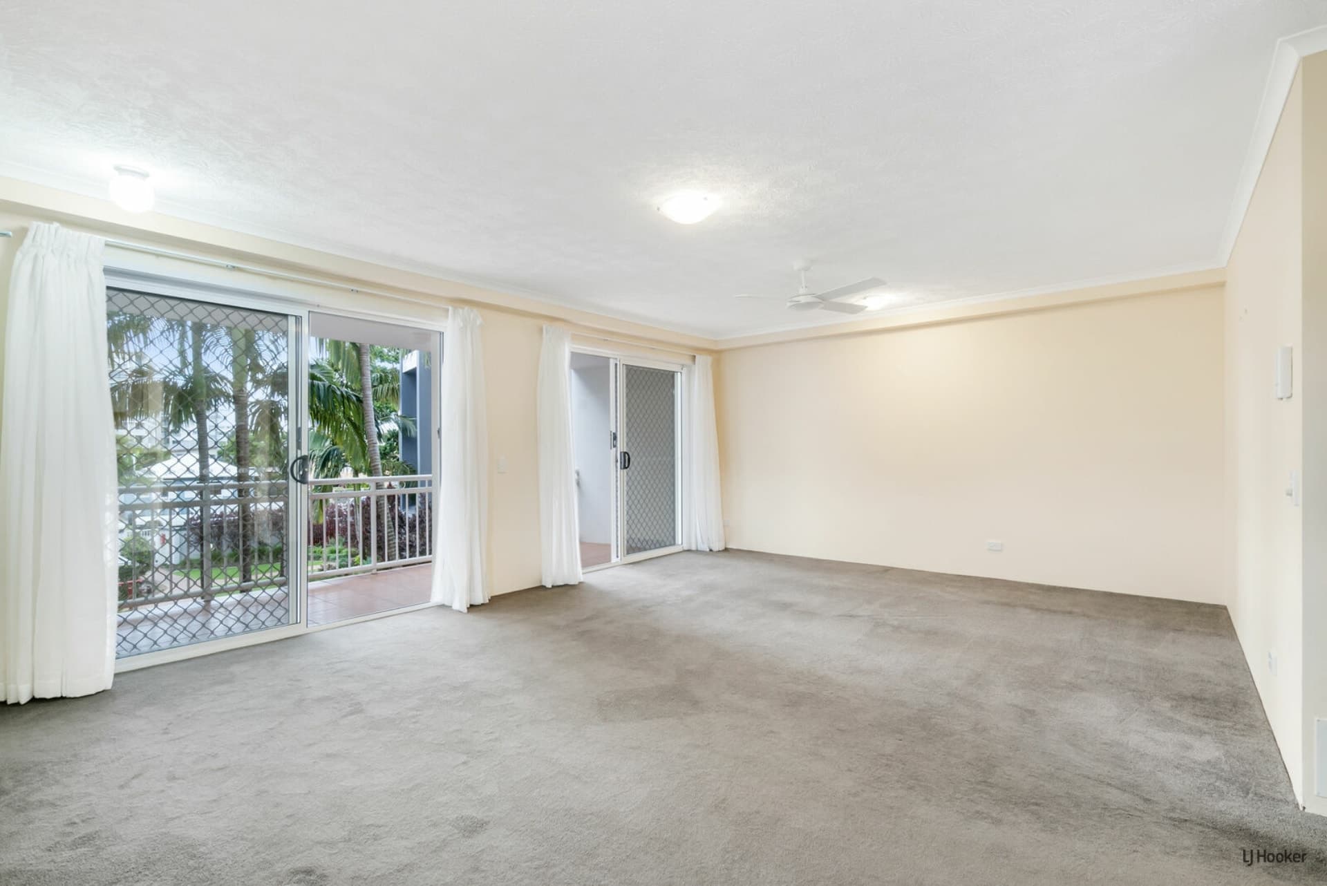 13/14 Douglas Street Coolangatta QLD, Coolangatta - Thumbnail 5