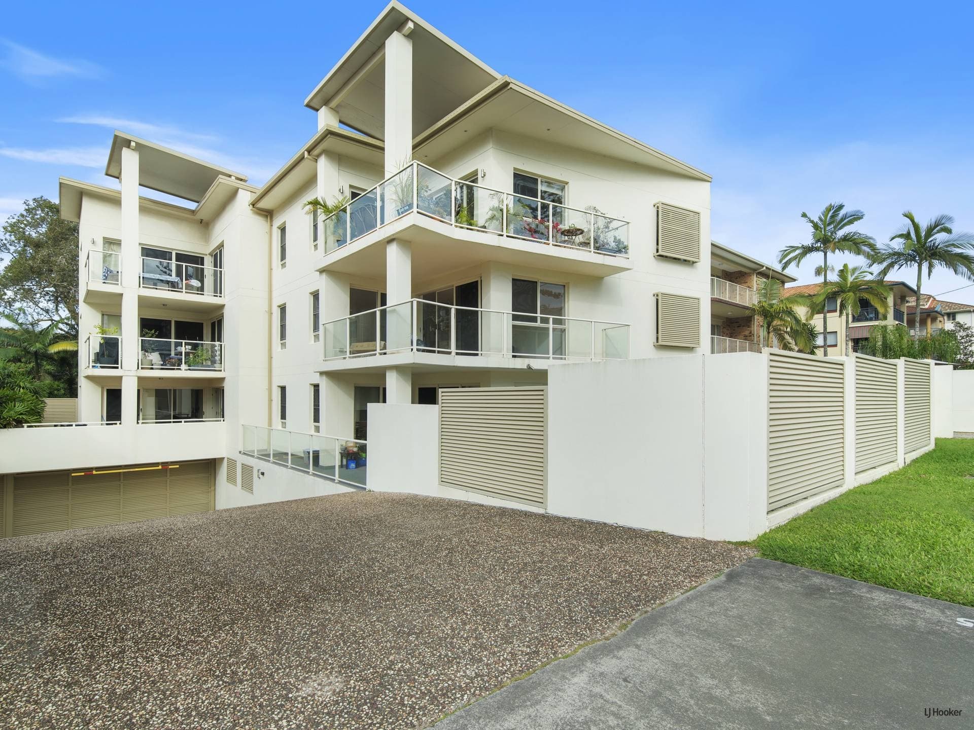 5/24, Coolangatta - Image 1