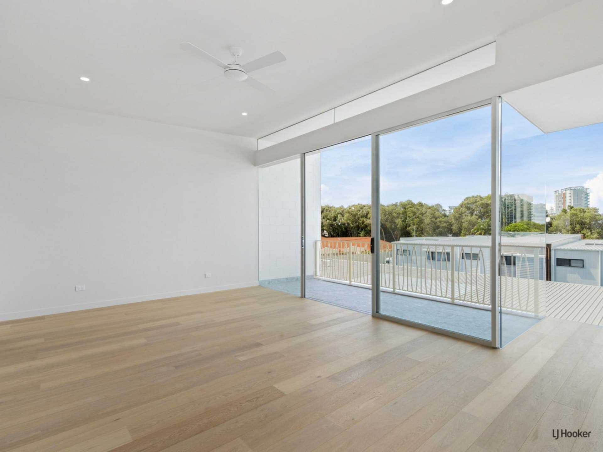 3/10 Simpson Street Coolangatta QLD, Coolangatta - Thumbnail 5