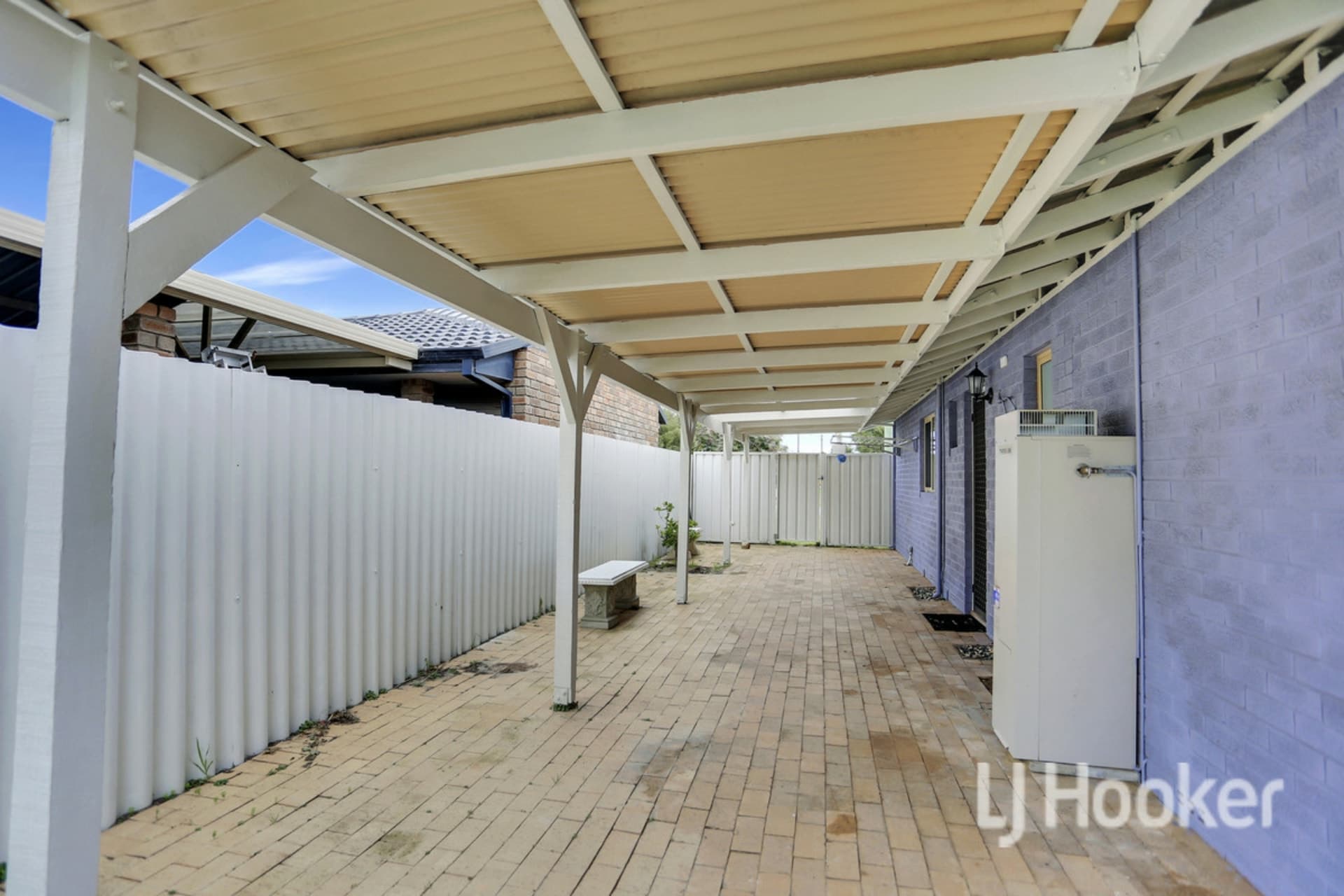 22 Mataitai Loop Cooloongup WA, Cooloongup - Image 1